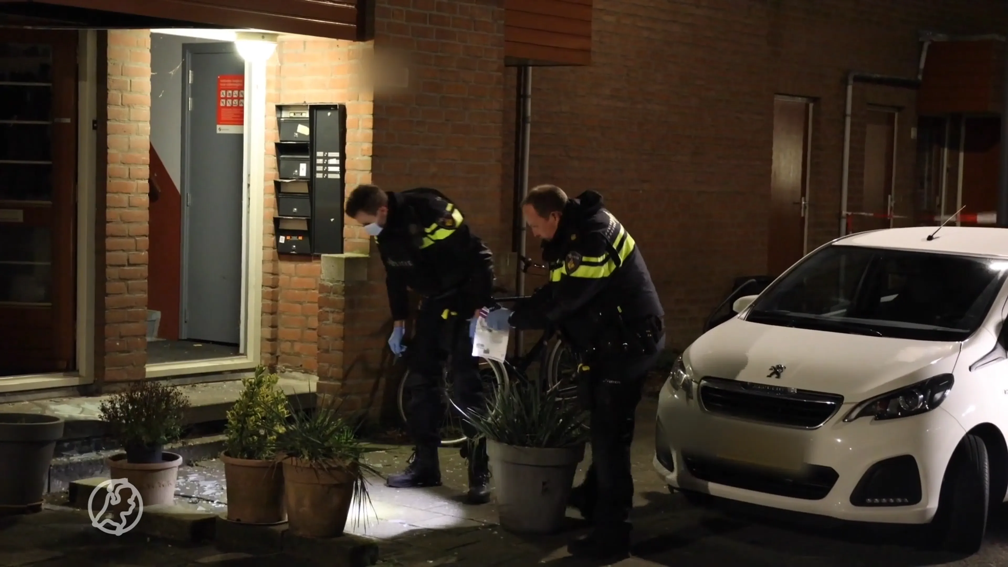 Nacht vol explosies in Rotterdam, veel schade aan woningen