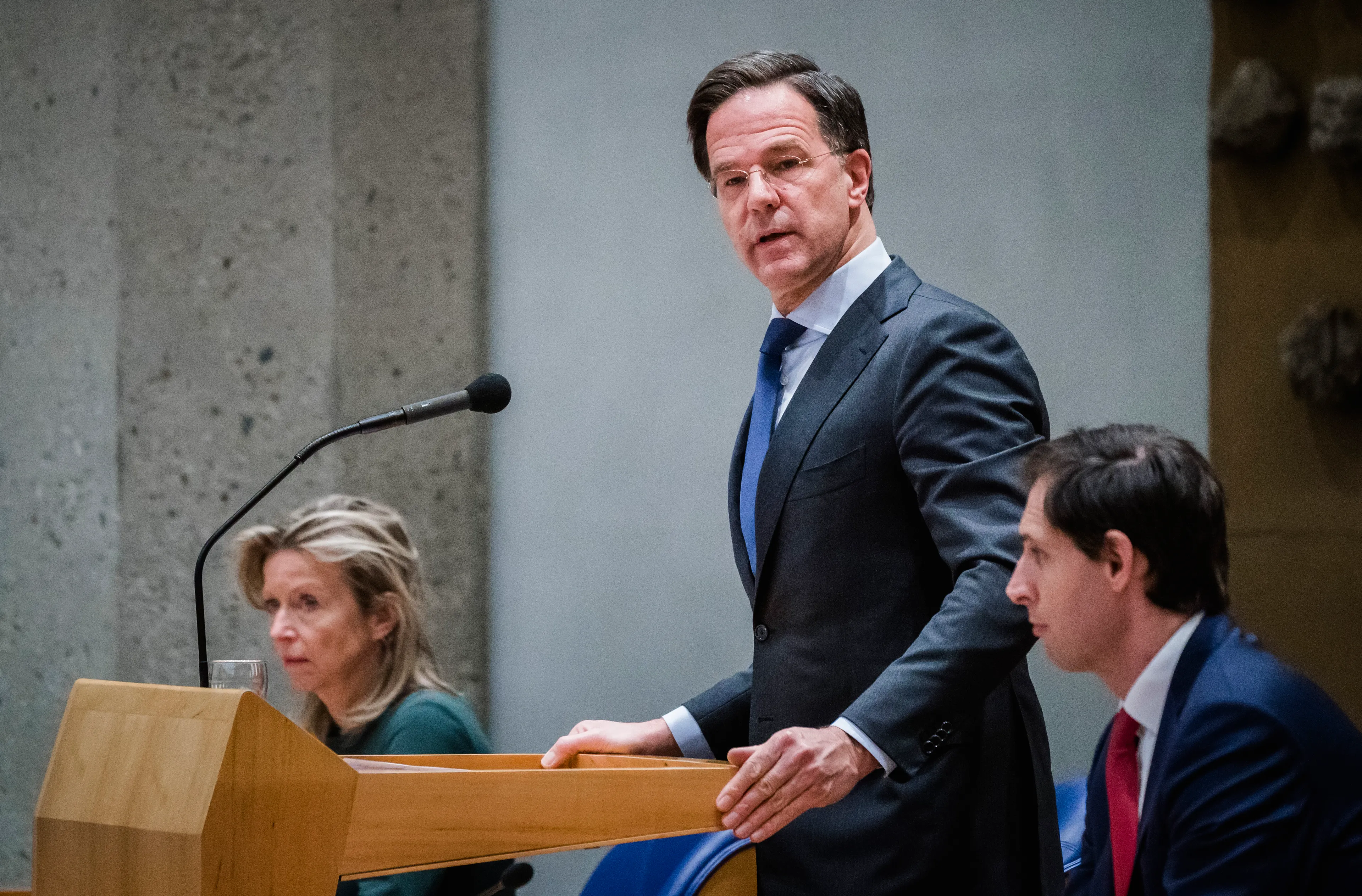 Rutte tijdens Oekraïne-debat in Kamer: 'We laten elkaar in dit land niet in de steek'