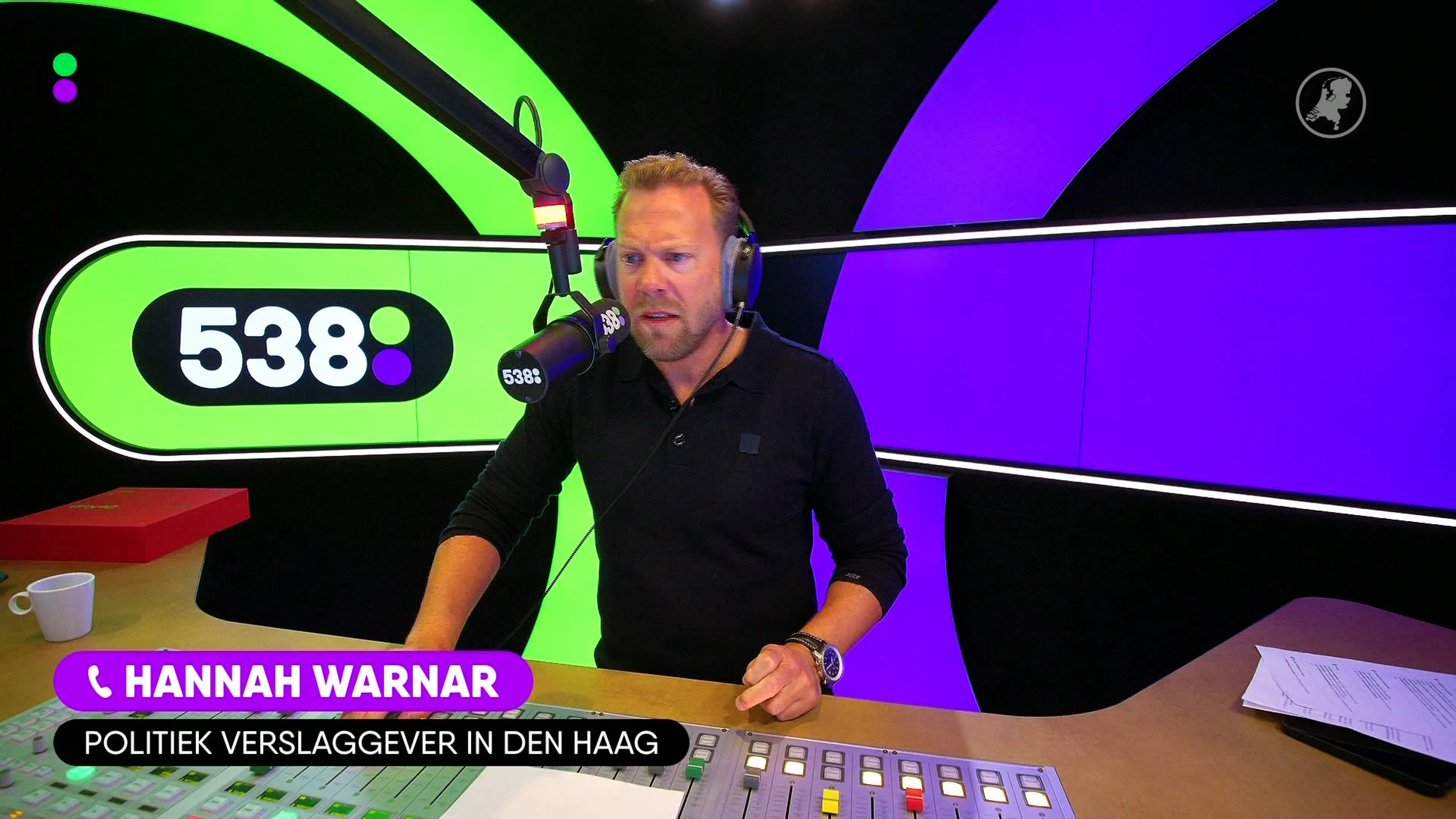 Stemfies in of uit? Politiek verslaggever Hannah Warnar heeft het antwoord