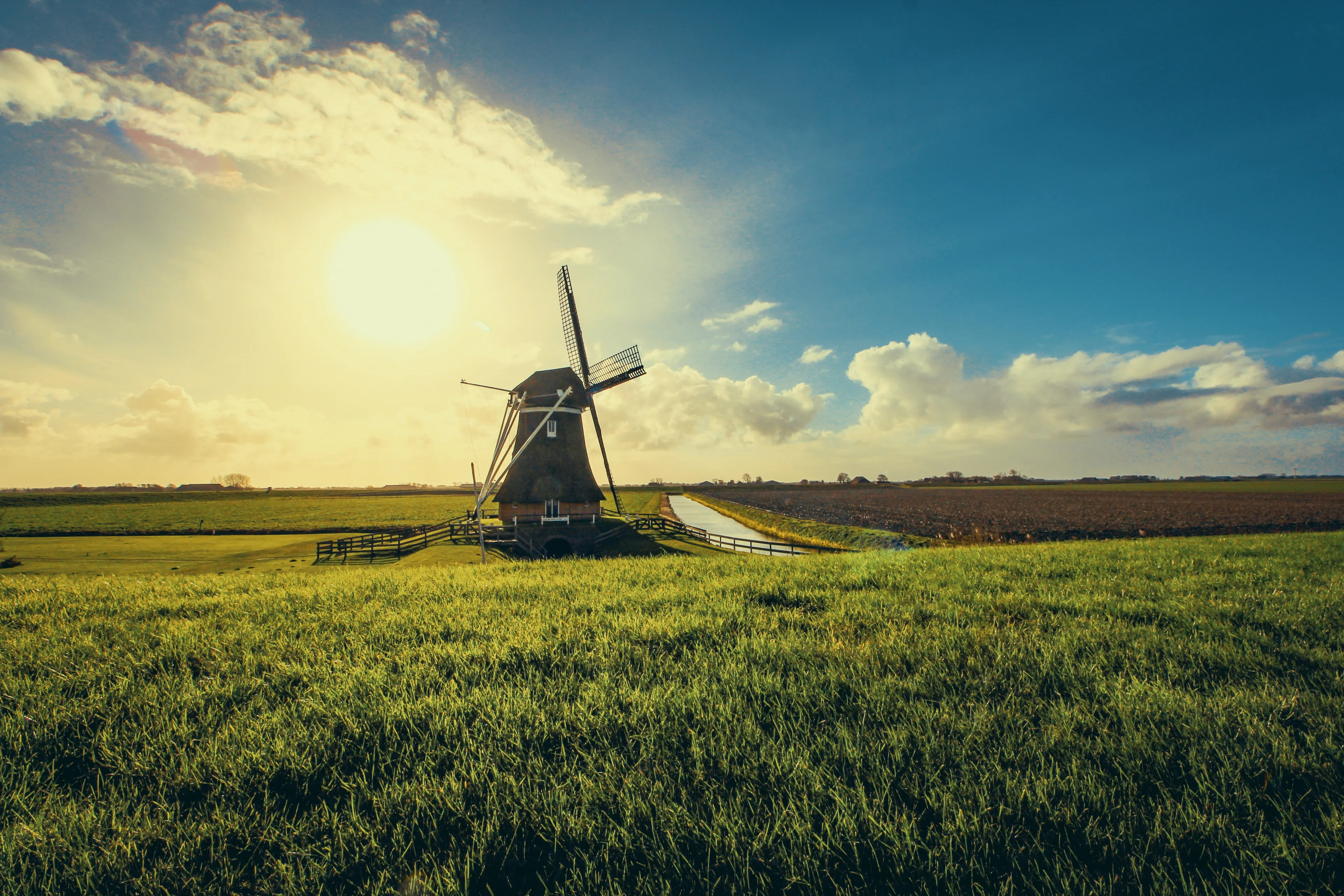 Dit weekend stevige wind en wat buien, maar daarna keert de zomer terug