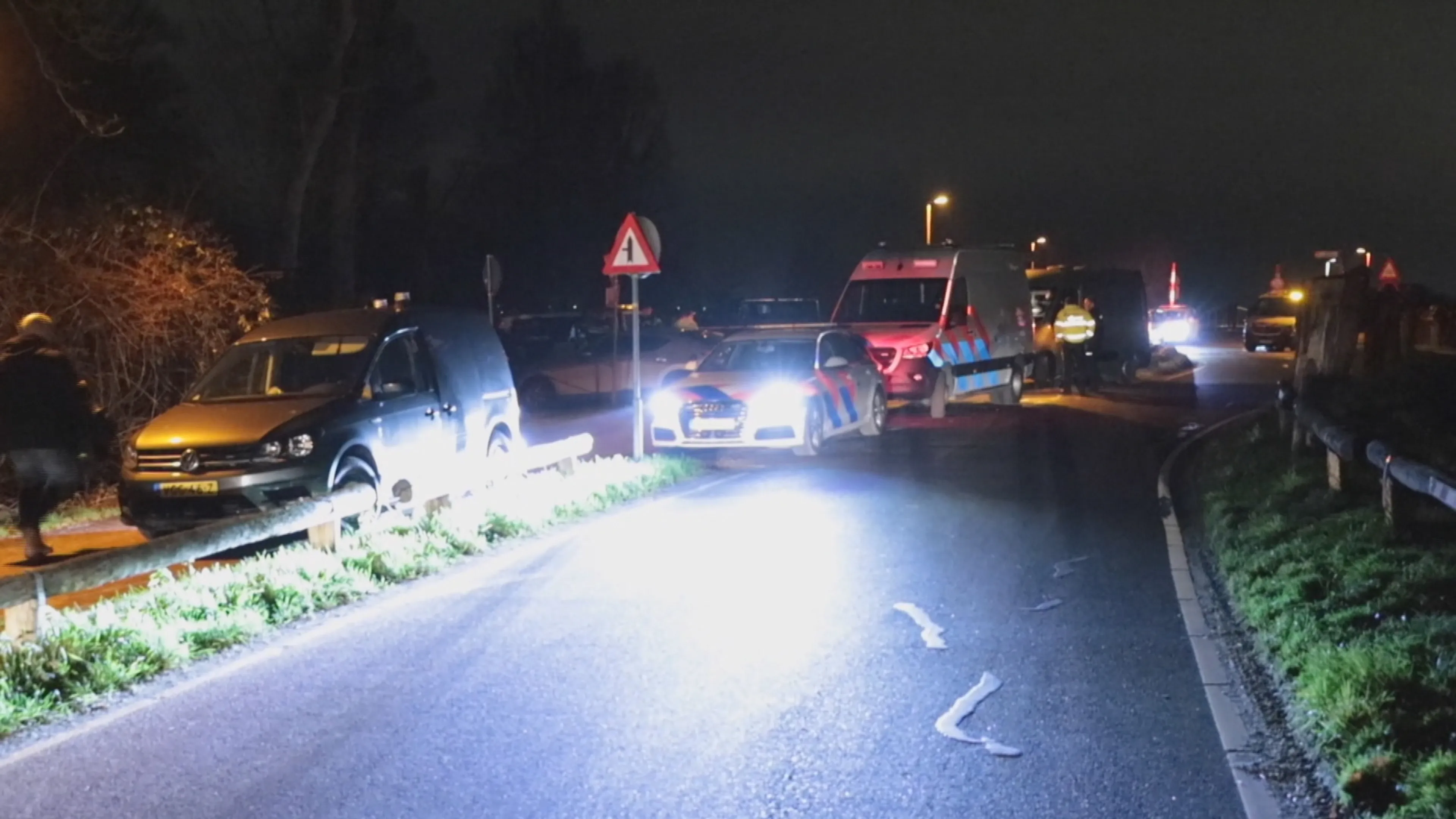 Waarschuwingsschot en twee gewonden bij mogelijke ontvoering in Zoeterwoude