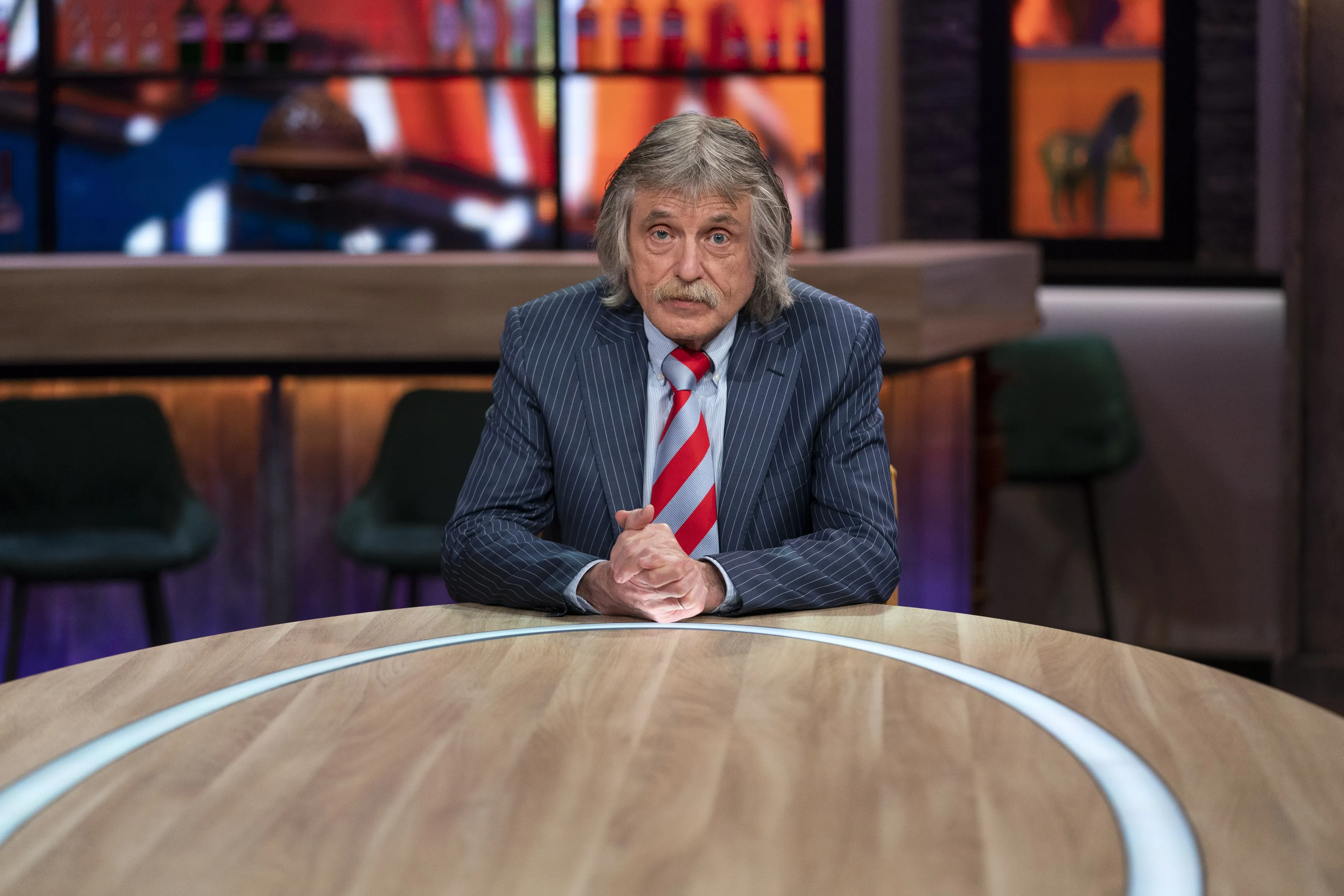 Johan Derksen trekt echtheid klap Will Smith in twijfel: 'Echt zo'n filmklap'