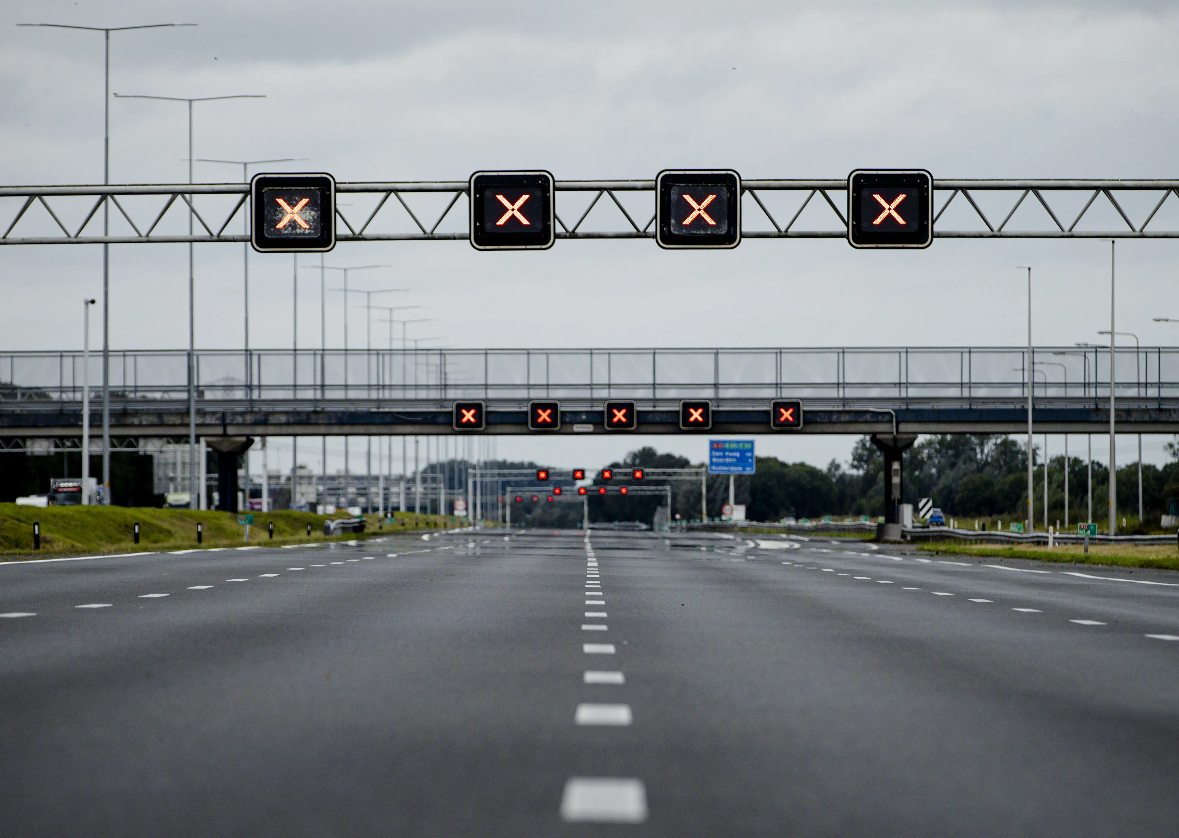 A12 drie weekenden dicht door onderhoud: zo moet je omreizen naar Den Haag