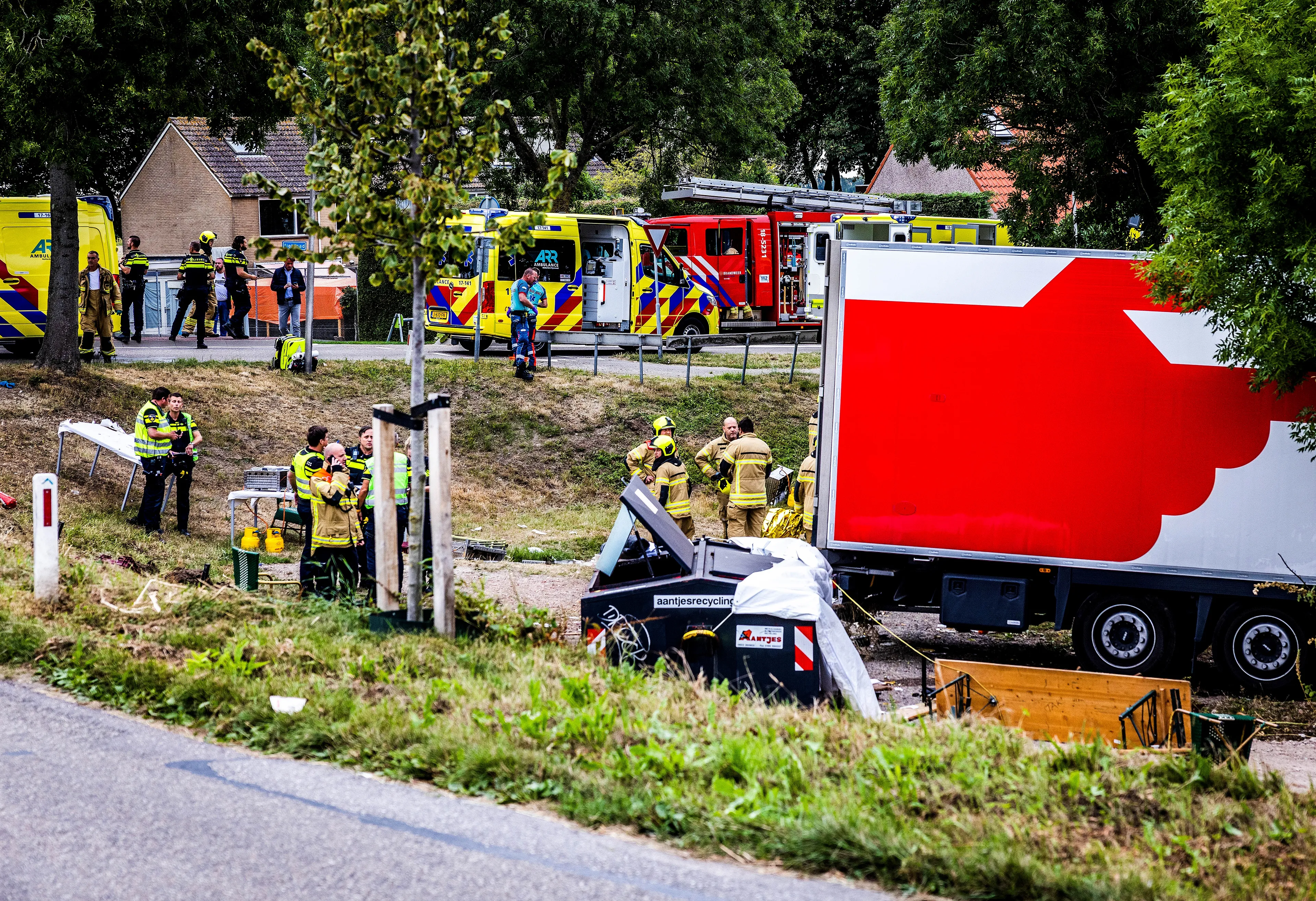 Zes doden bij ongeval in Nieuw-Beijerland, chauffeur had niet gedronken