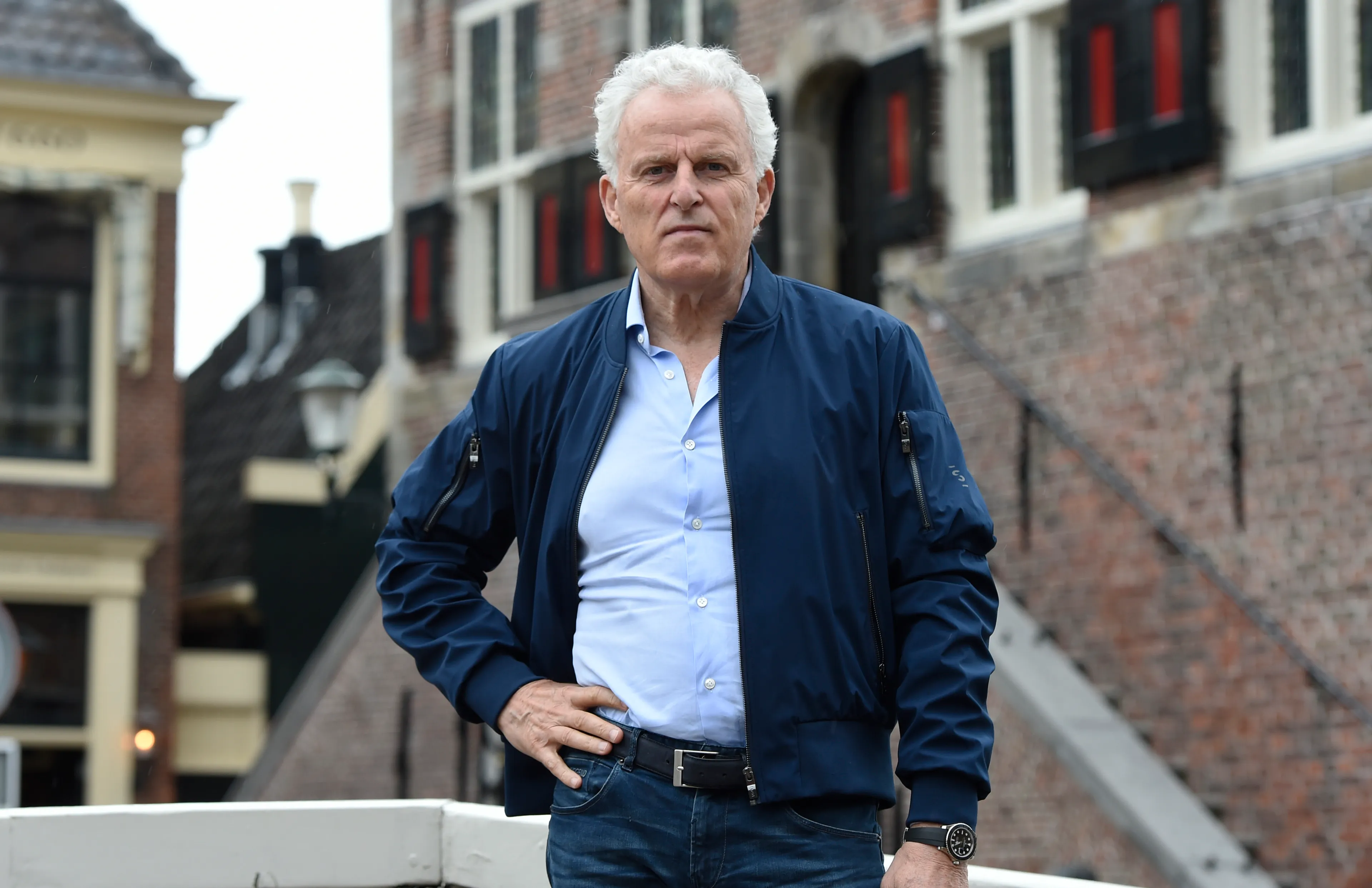 'Joustra moet weg bij onderzoek naar Peter R. de Vries'