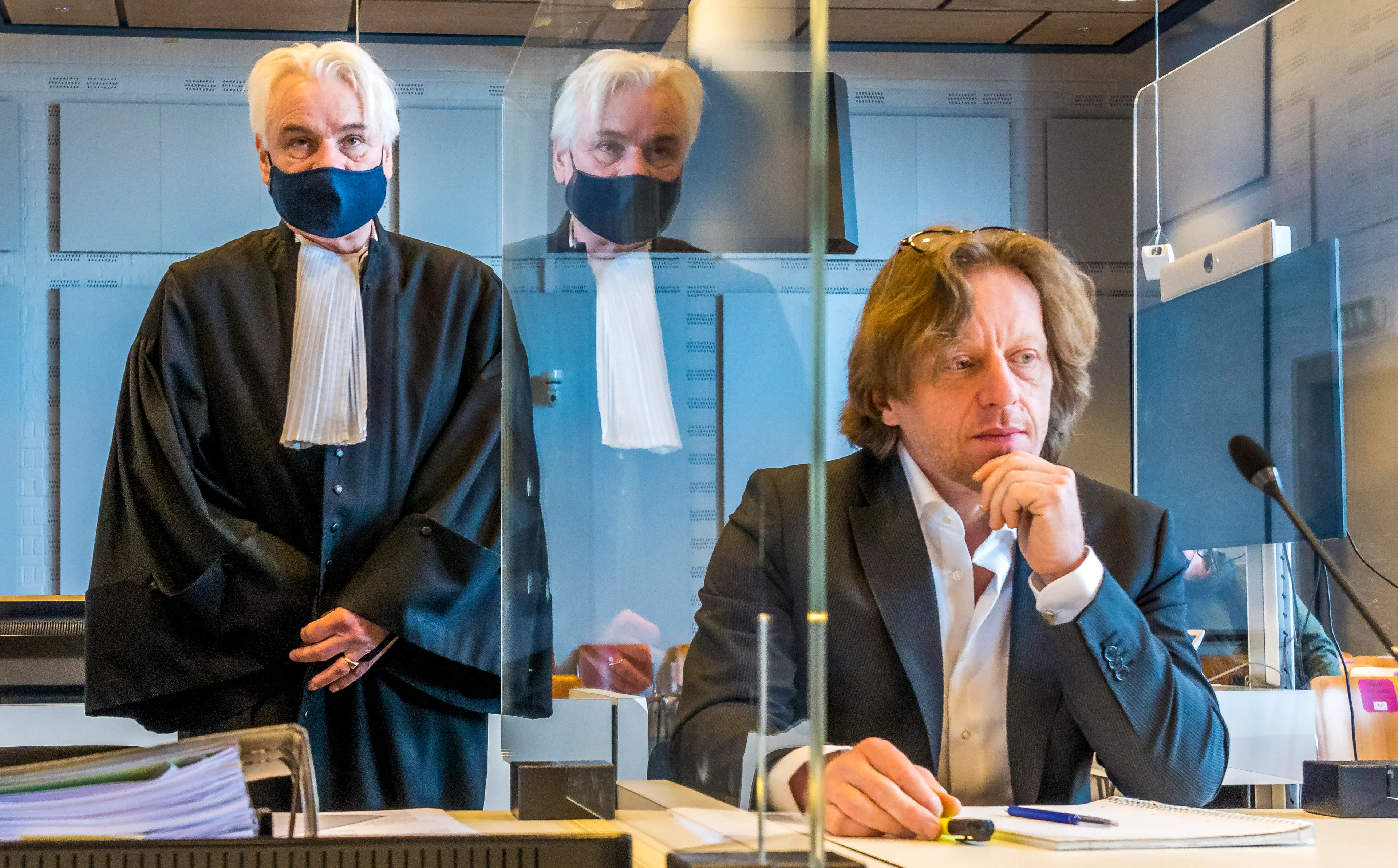 Rechter geeft kabinet gelijk: alleen briefstemmen voor zeventigplussers