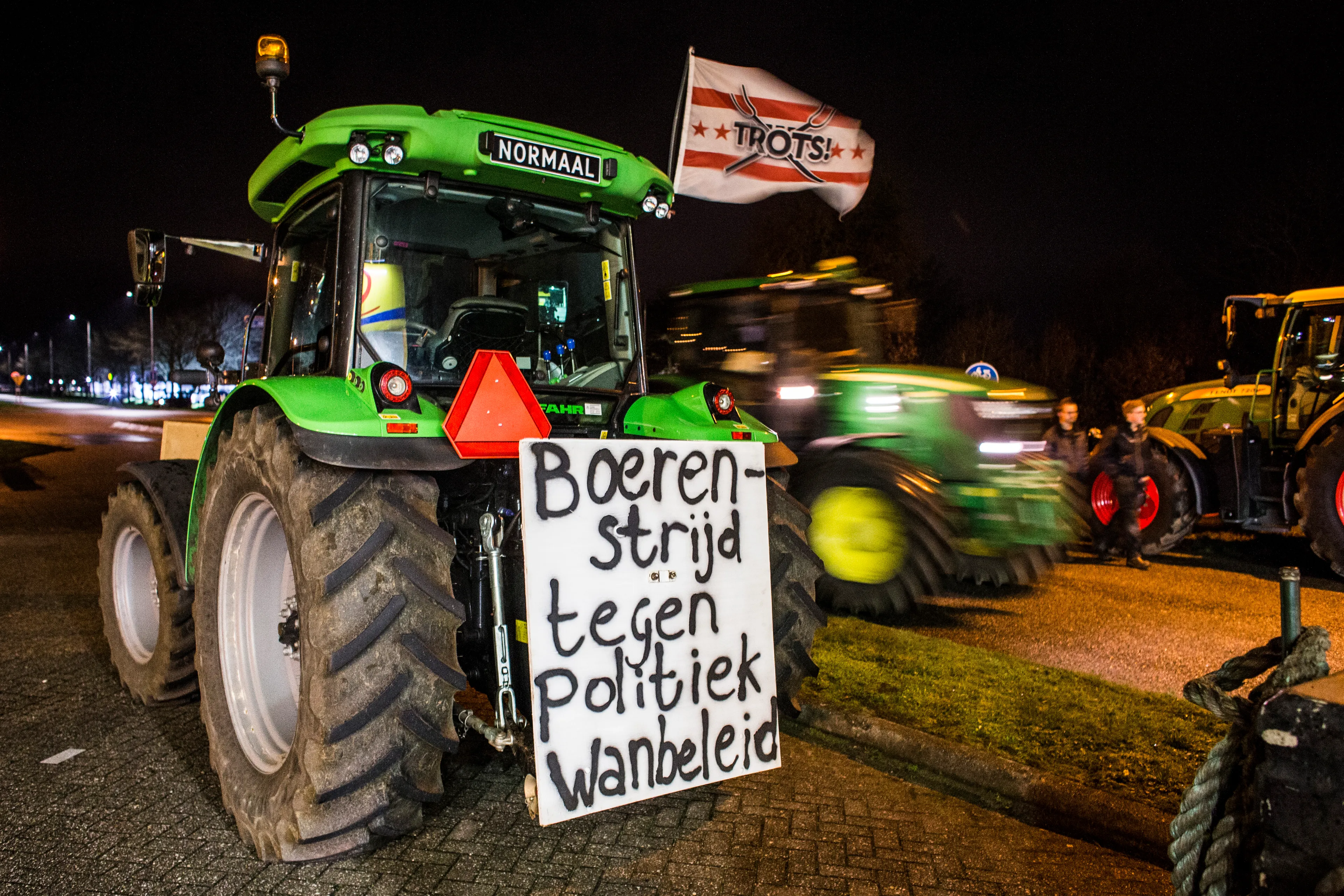 Boze boeren door politie van de weg gehaald en beboet