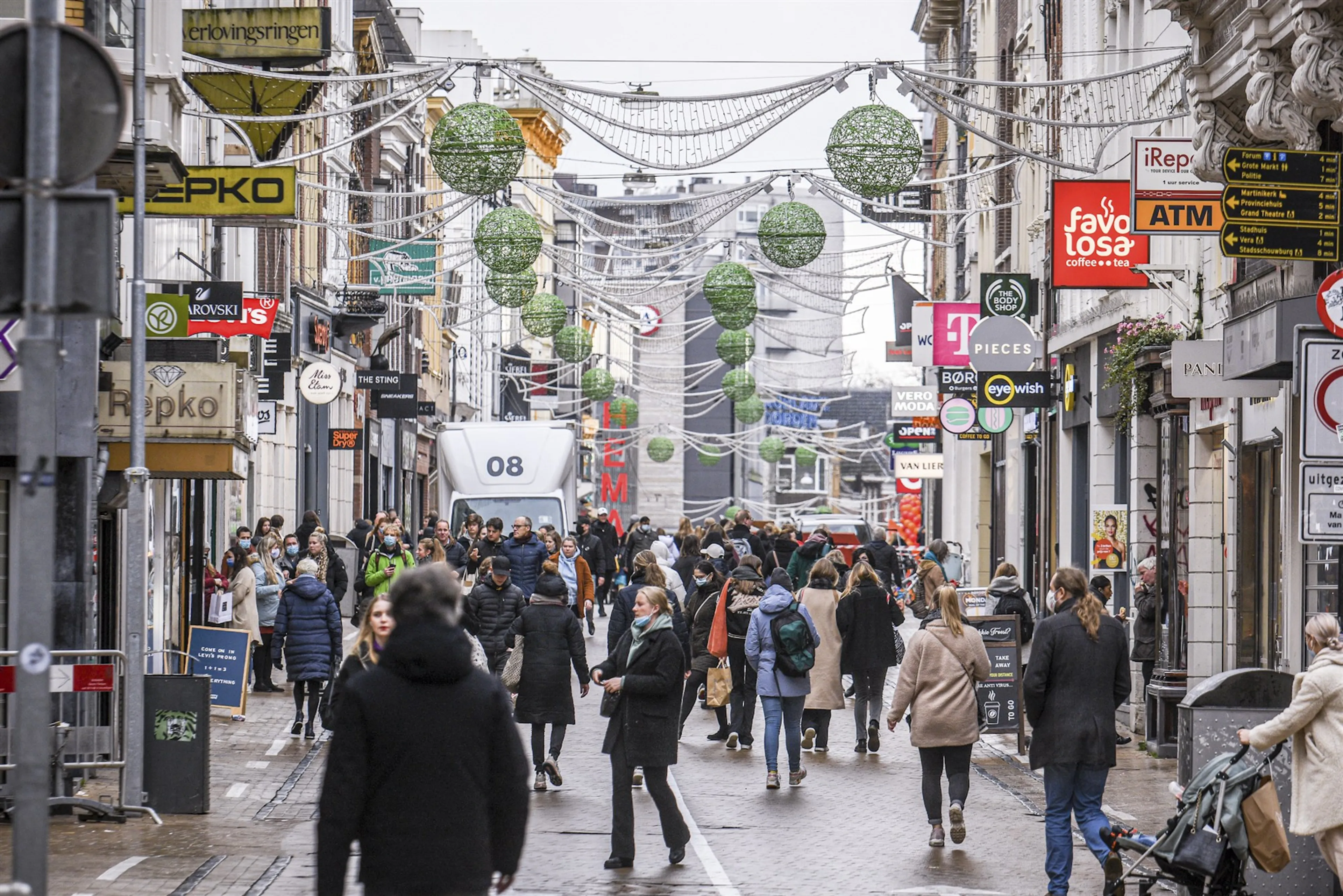 Rechter beslist later deze week over heropening van winkels