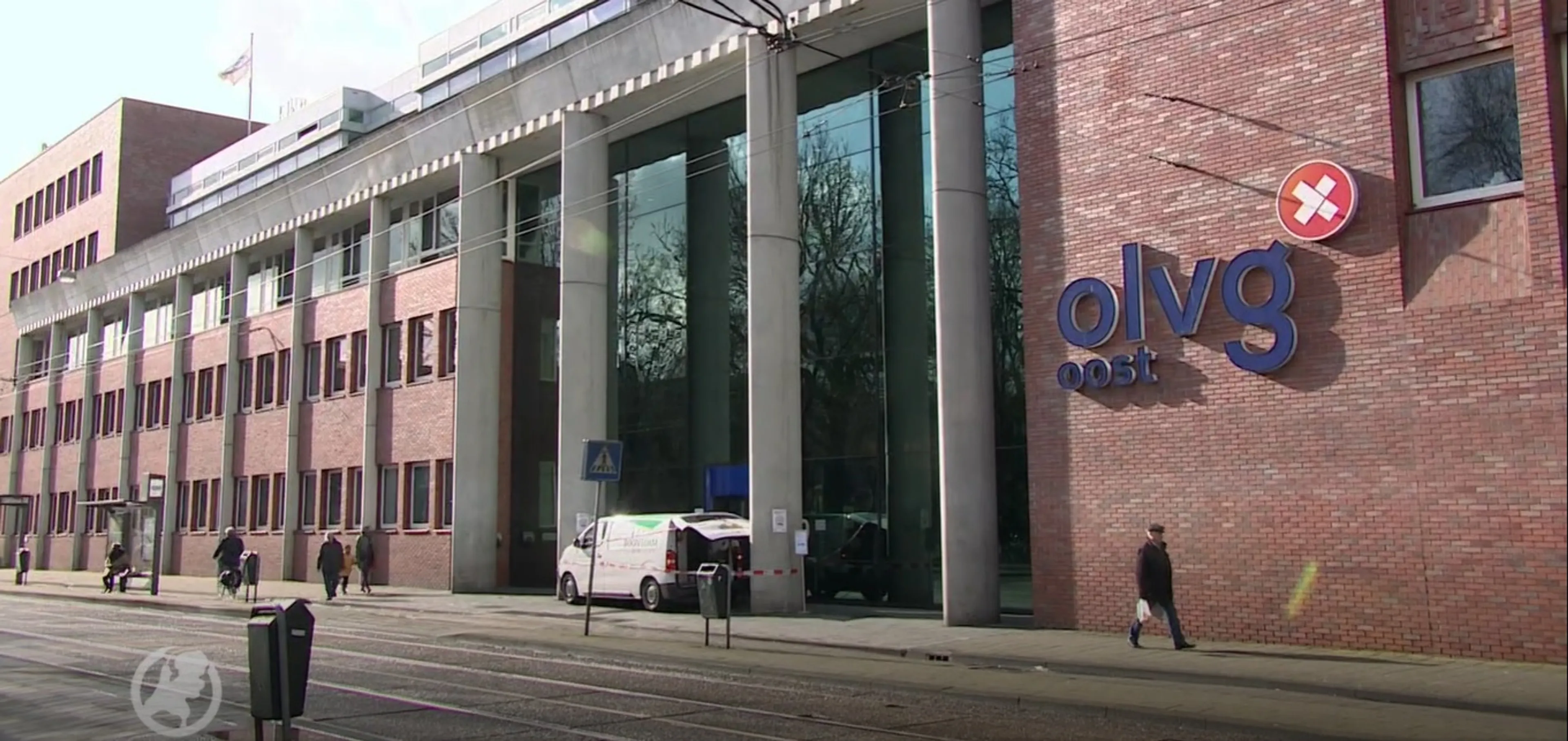 Amsterdams ziekenhuis OLVG stelt planbare zorg uit vanwege coronadrukte
