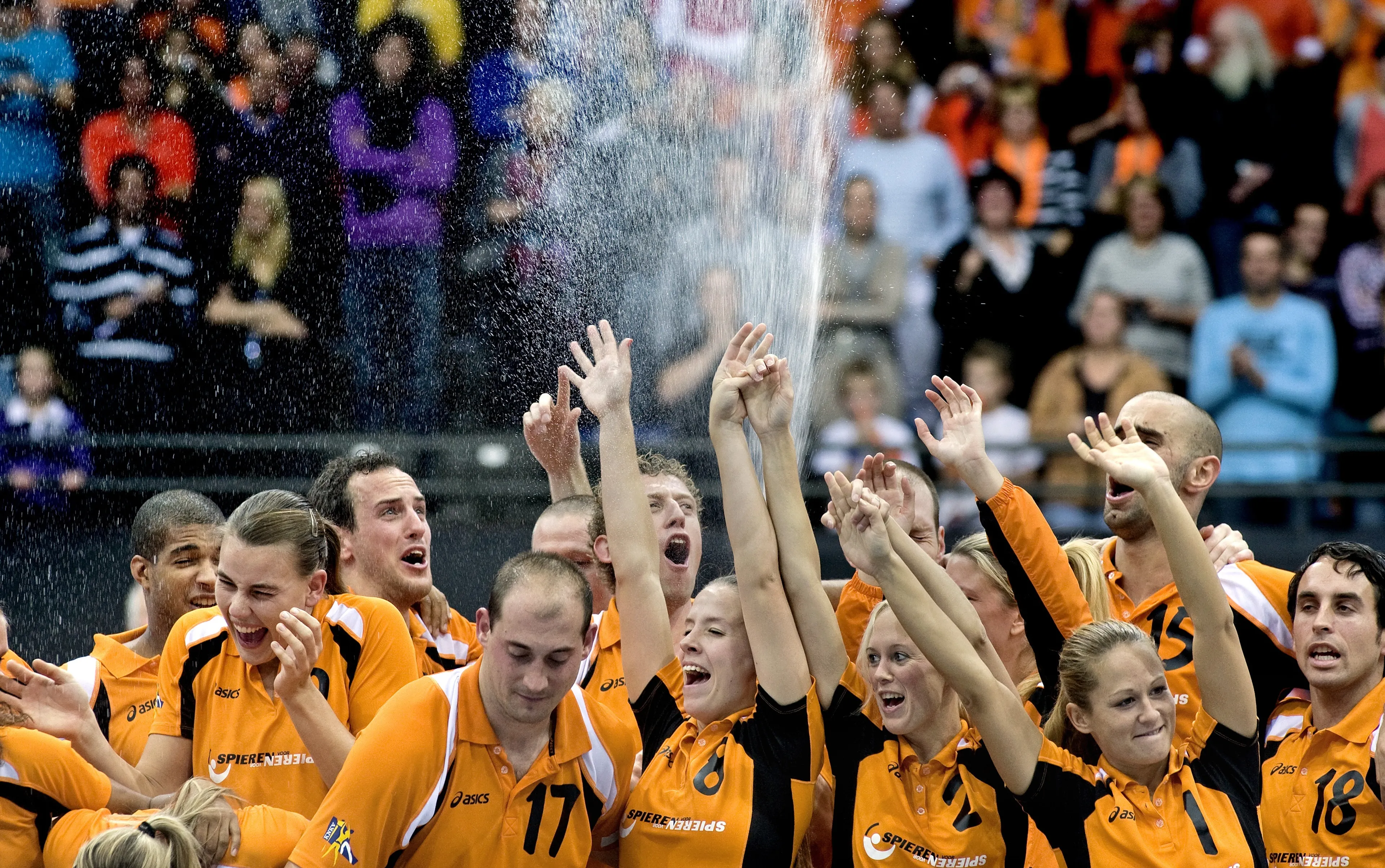 Nederlandse korfballers winnen voor tiende keer op rij EK