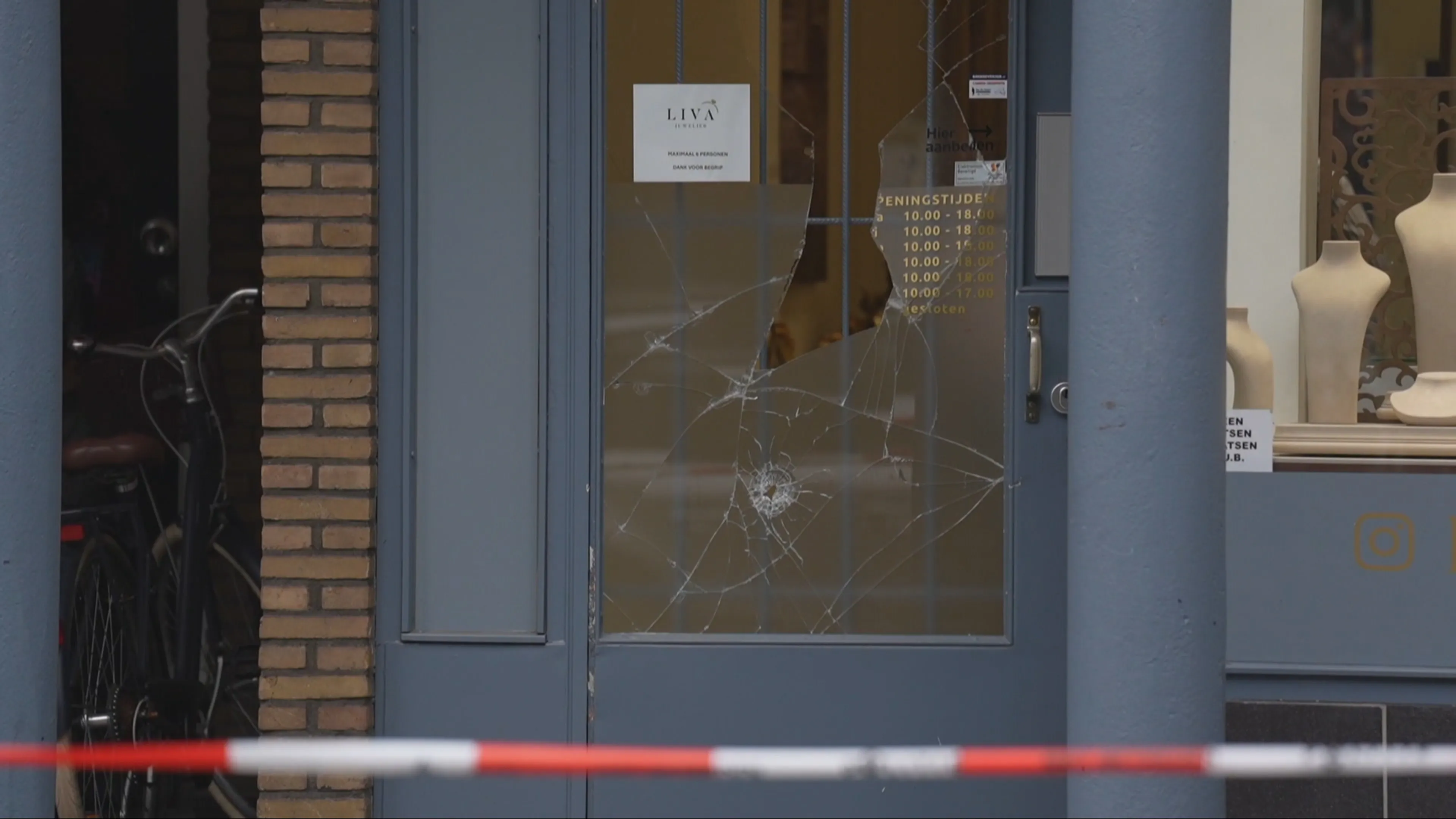 Schoten bij brute overval op juwelier Arnhem: politie zoekt drie verdachten