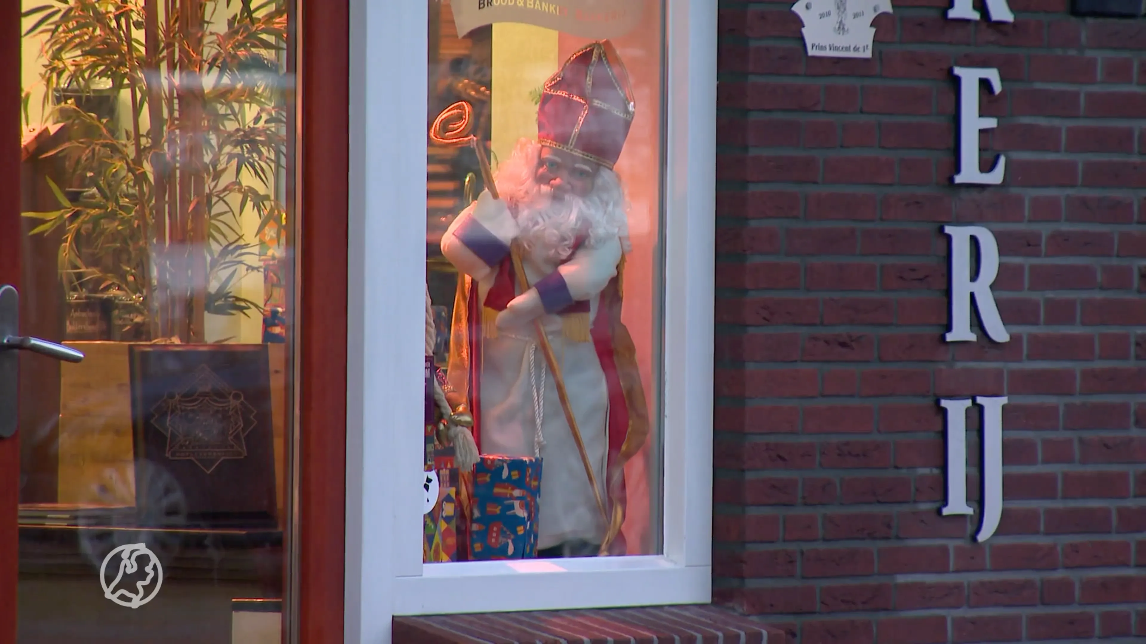 Sinterklaasfeest verdwijnt uit etalage: ‘Discussie rond Zwarte Piet speelt een rol’