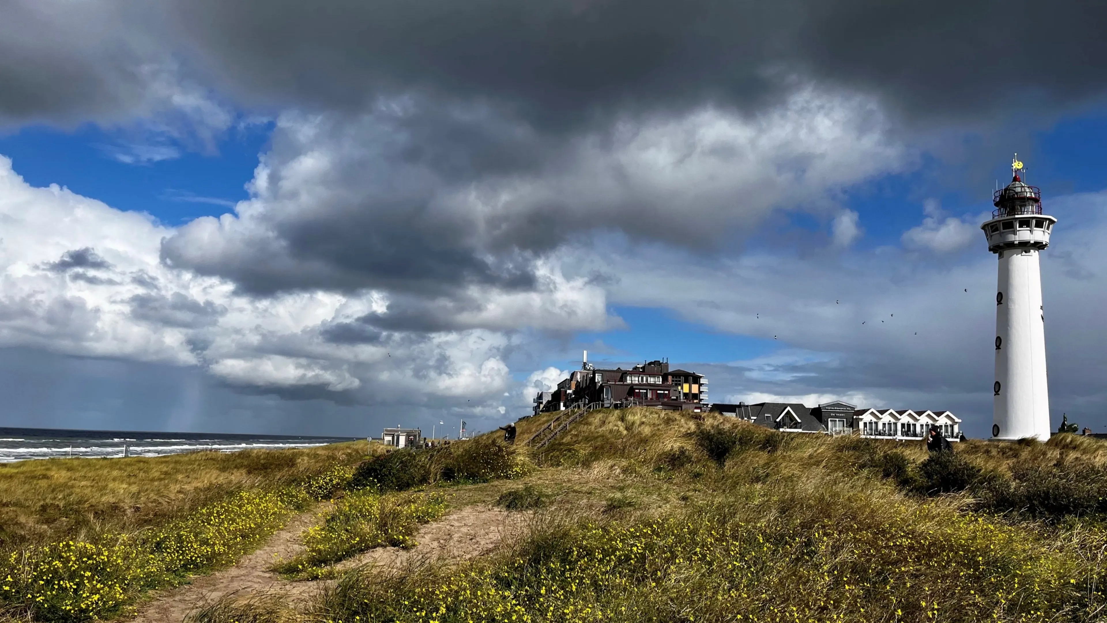 Wisselvallig zomerweer houdt aan, later in de week weer warmer