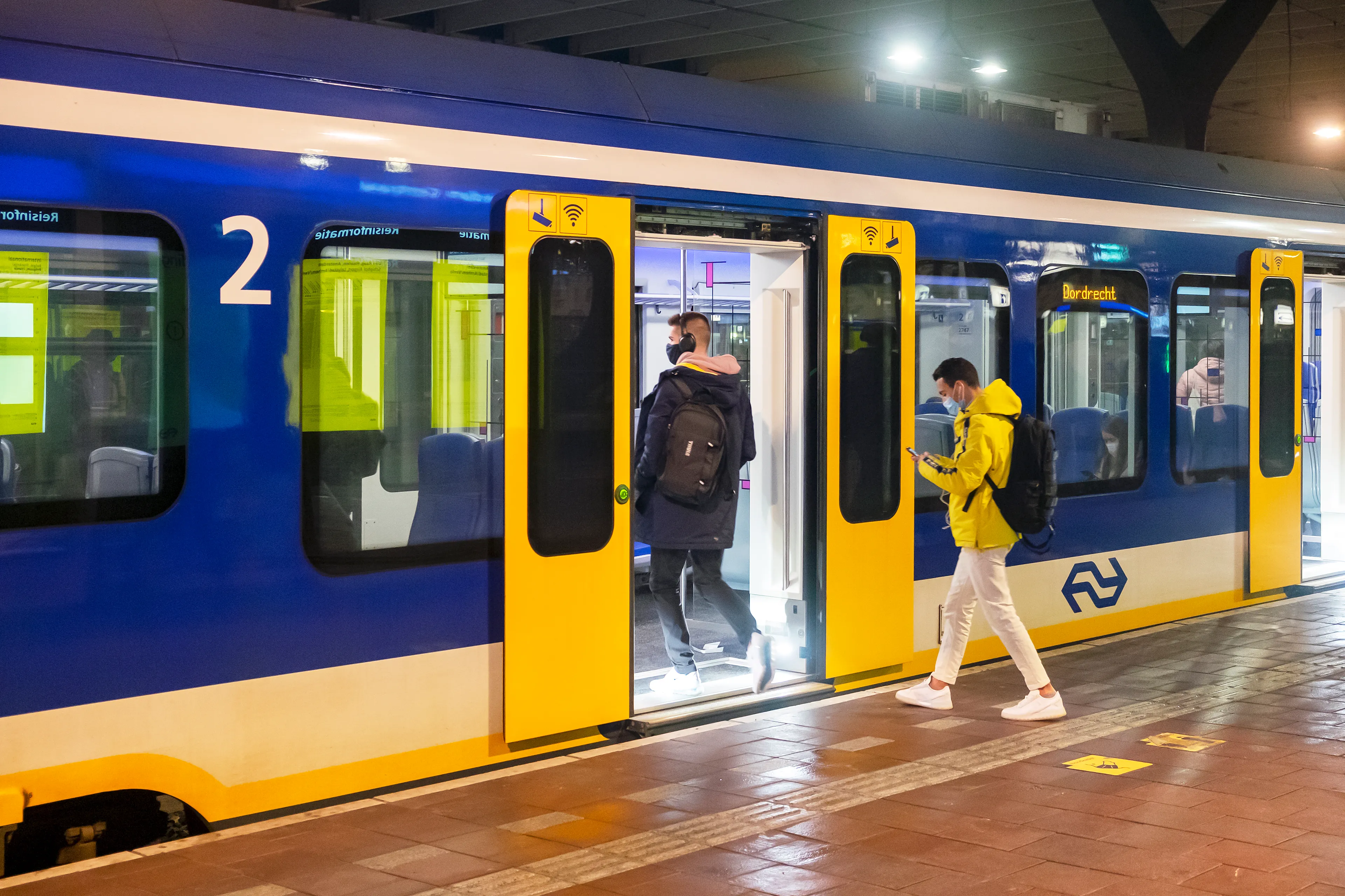 NS schrapt 'rustige treinen' uit dienstregeling vanwege corona