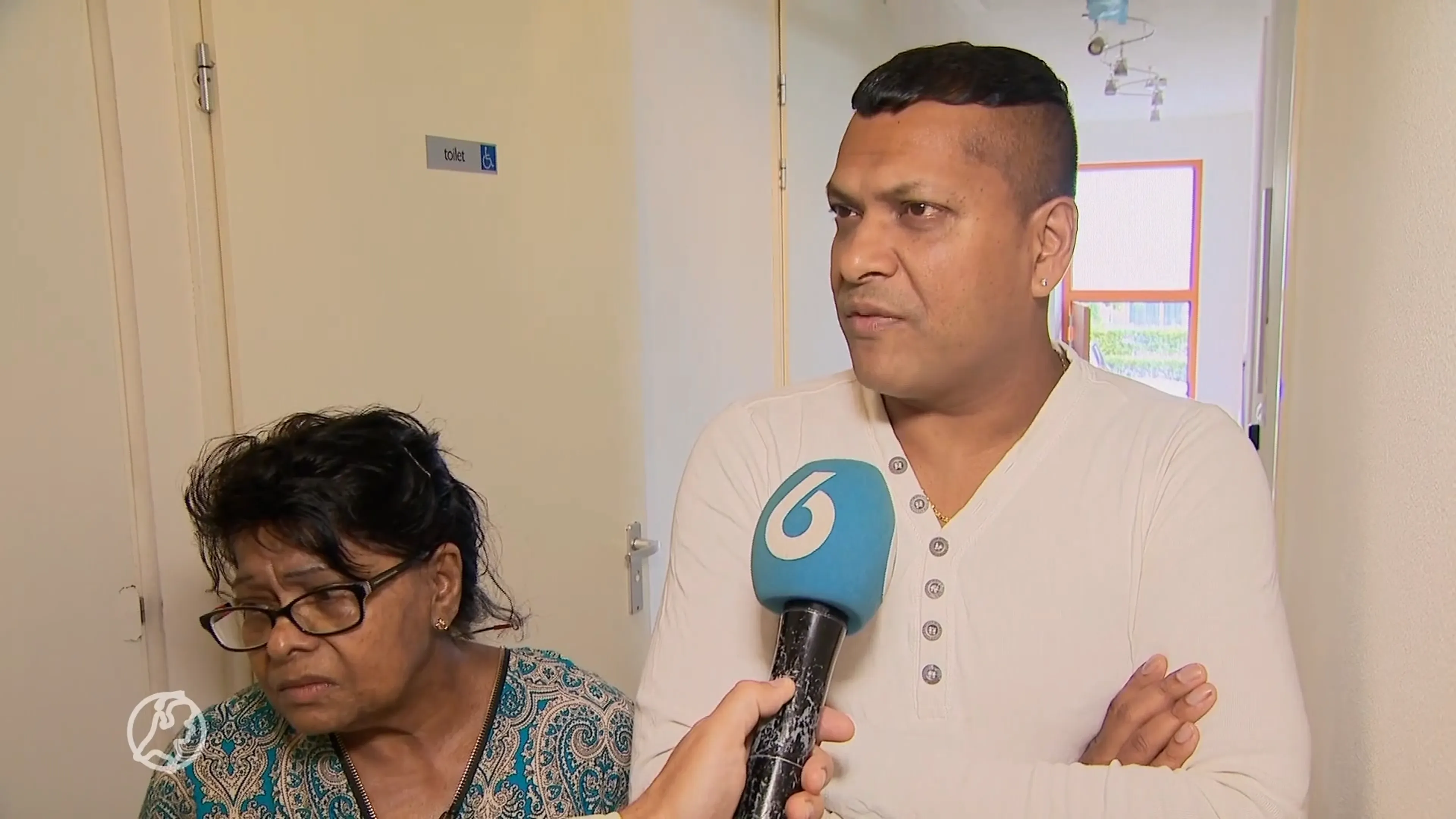 Shitzooi: woning in Amsterdam onder poep en plas nadat riool overstroomt