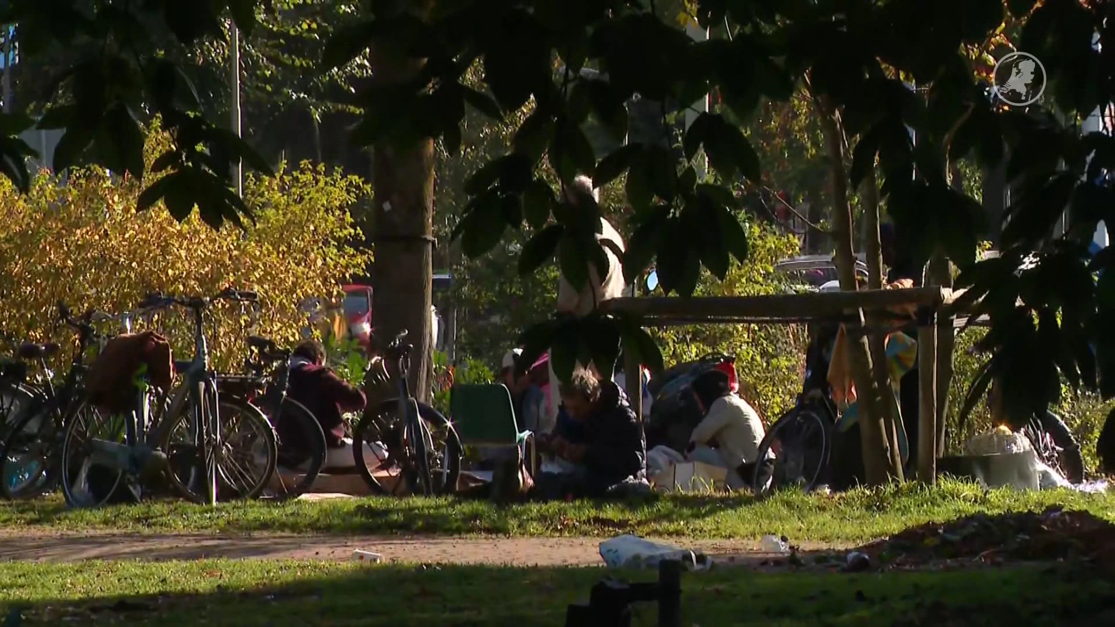 Nijmegen zit met daklozen op het Keizer Karelplein in de maag