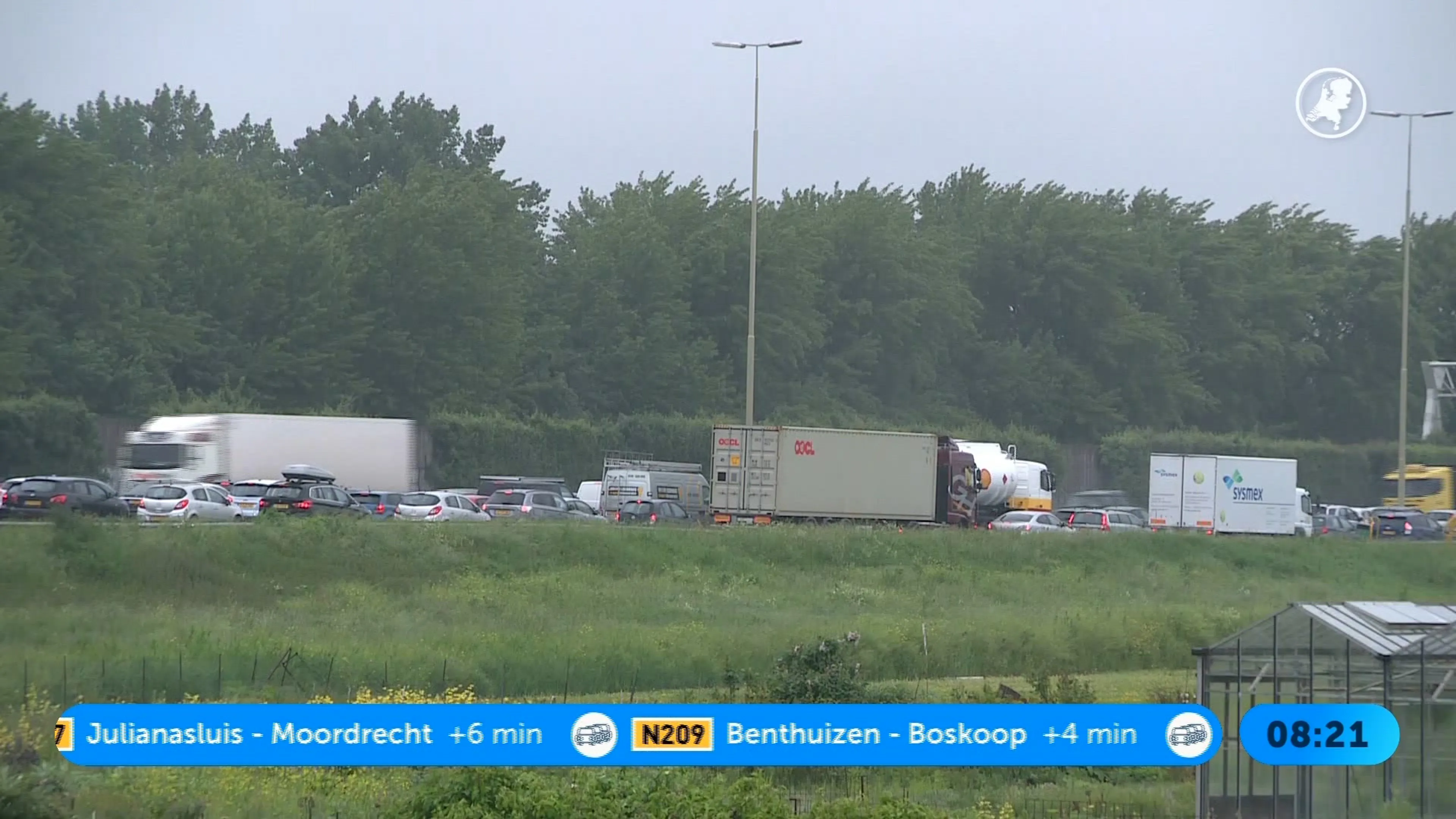 ANWB verwacht vrijdag drukke en vroege spits door herfstvakantie