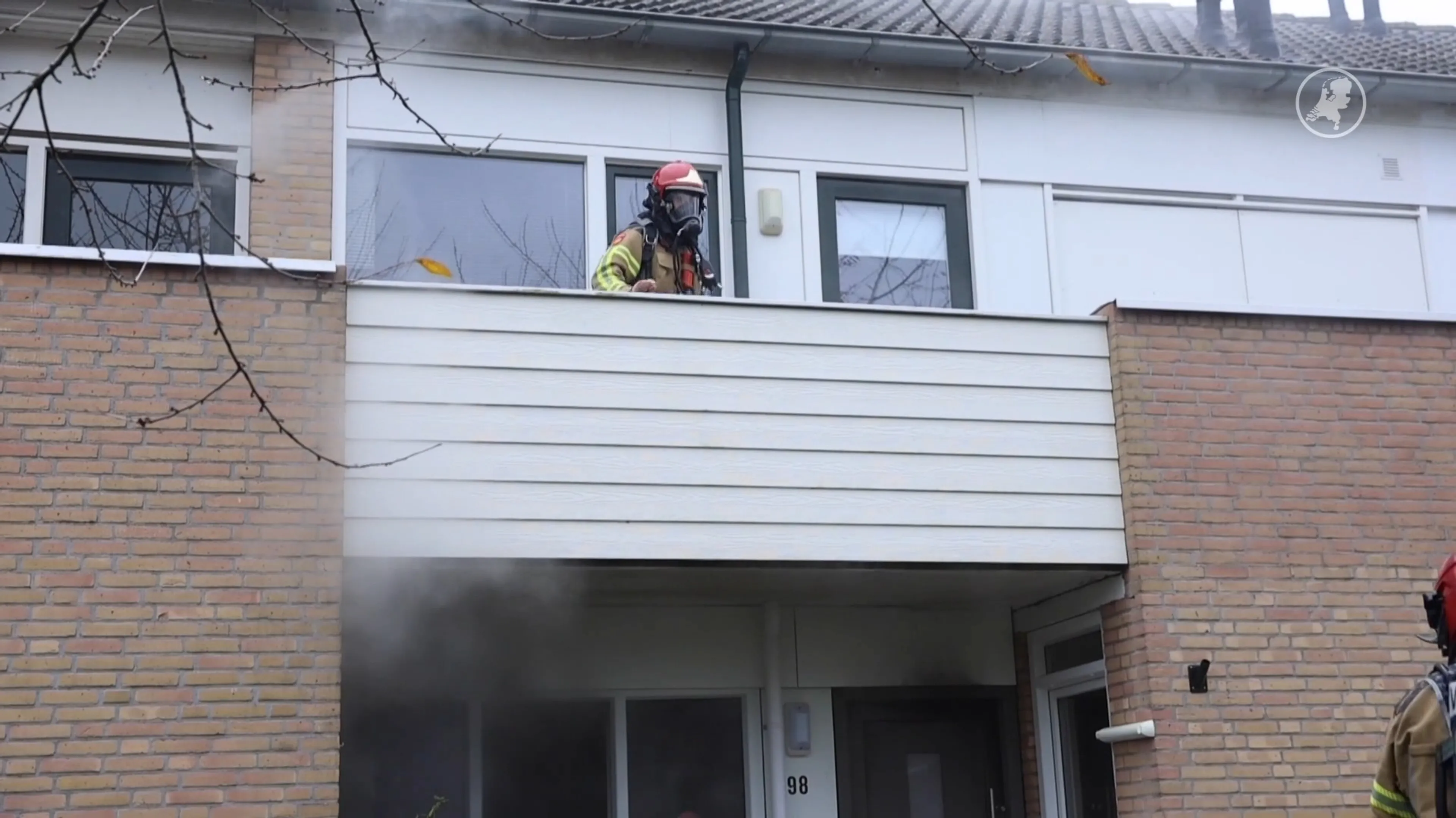 Vuur uit en gaslek gedicht bij woningbrand in Urk, deel bewoners kan naar huis