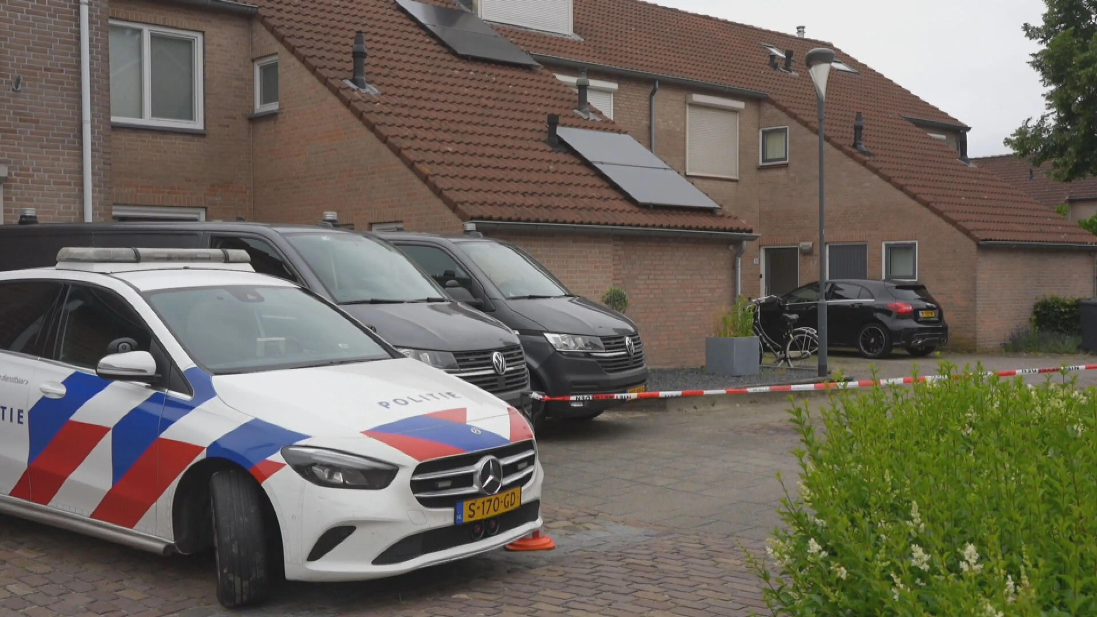 Buurt Sprang-Capelle geschokt om vondst dode vrouw, onderzoek gaat door