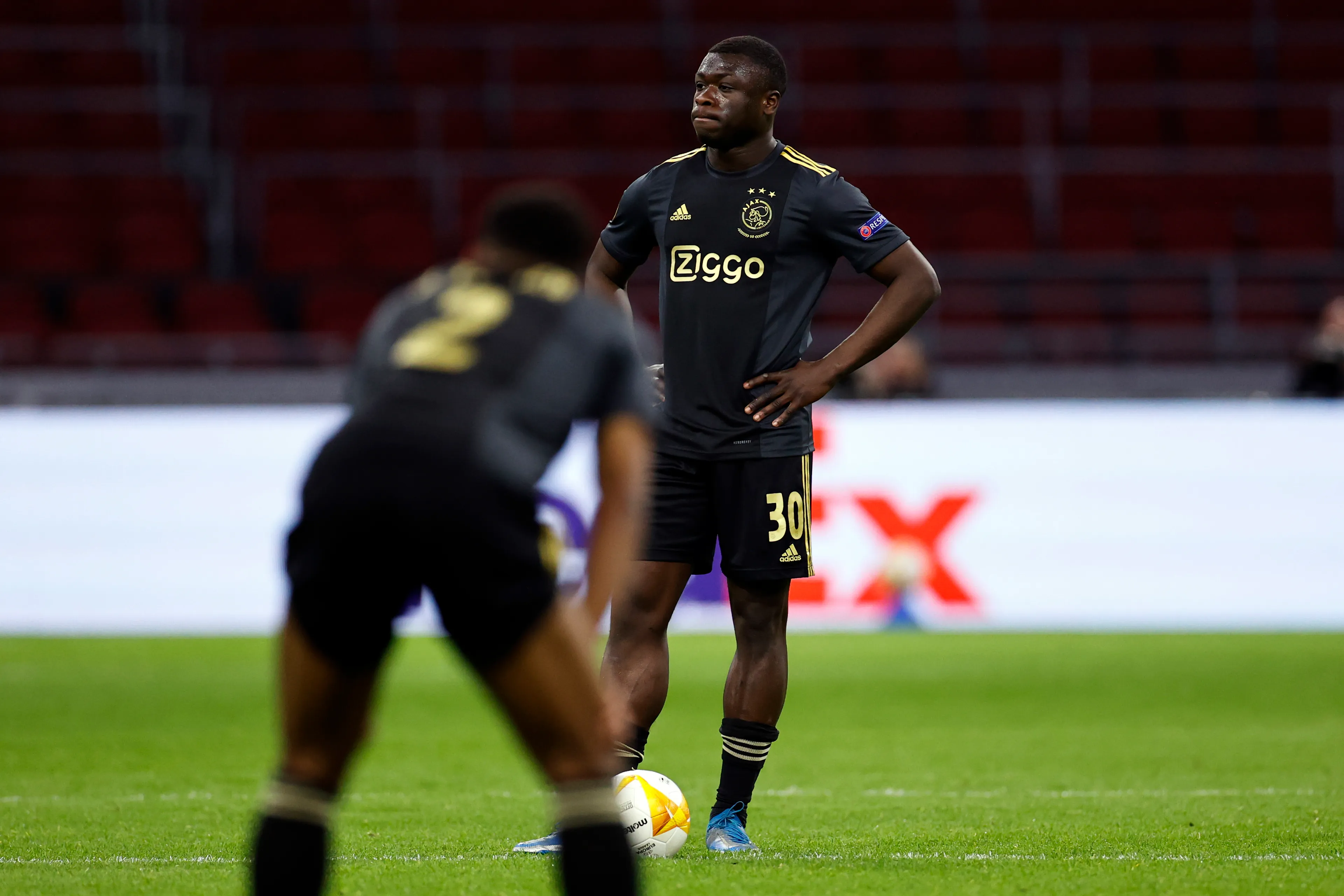 Ajax gaat thuis onderuit tegen AS Roma in kwartfinale Europa League