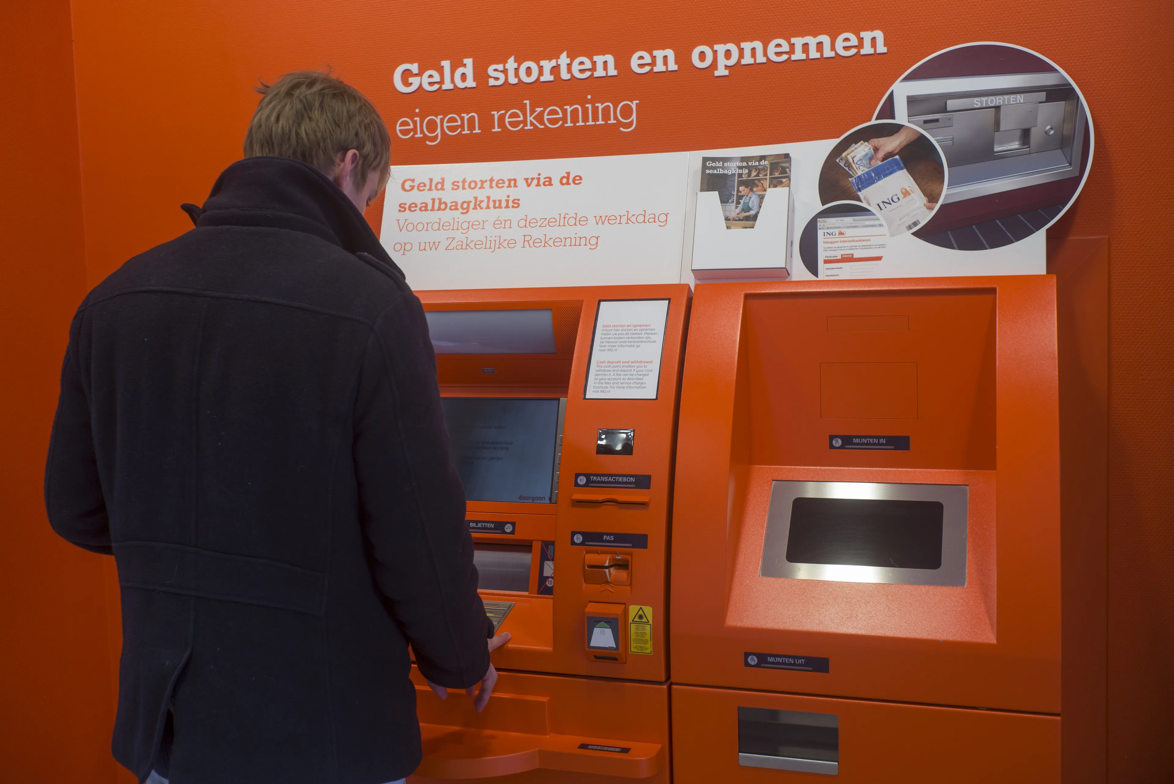 ING schrijft onterecht geld af: klanten in het rood
