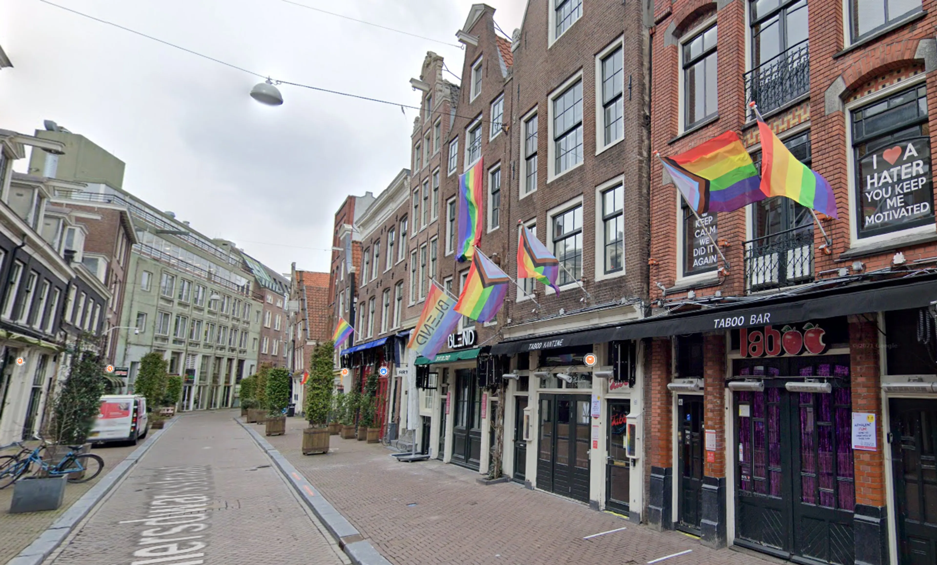 Amsterdam sluit Reguliersdwarsstraat af wegens Pride-drukte