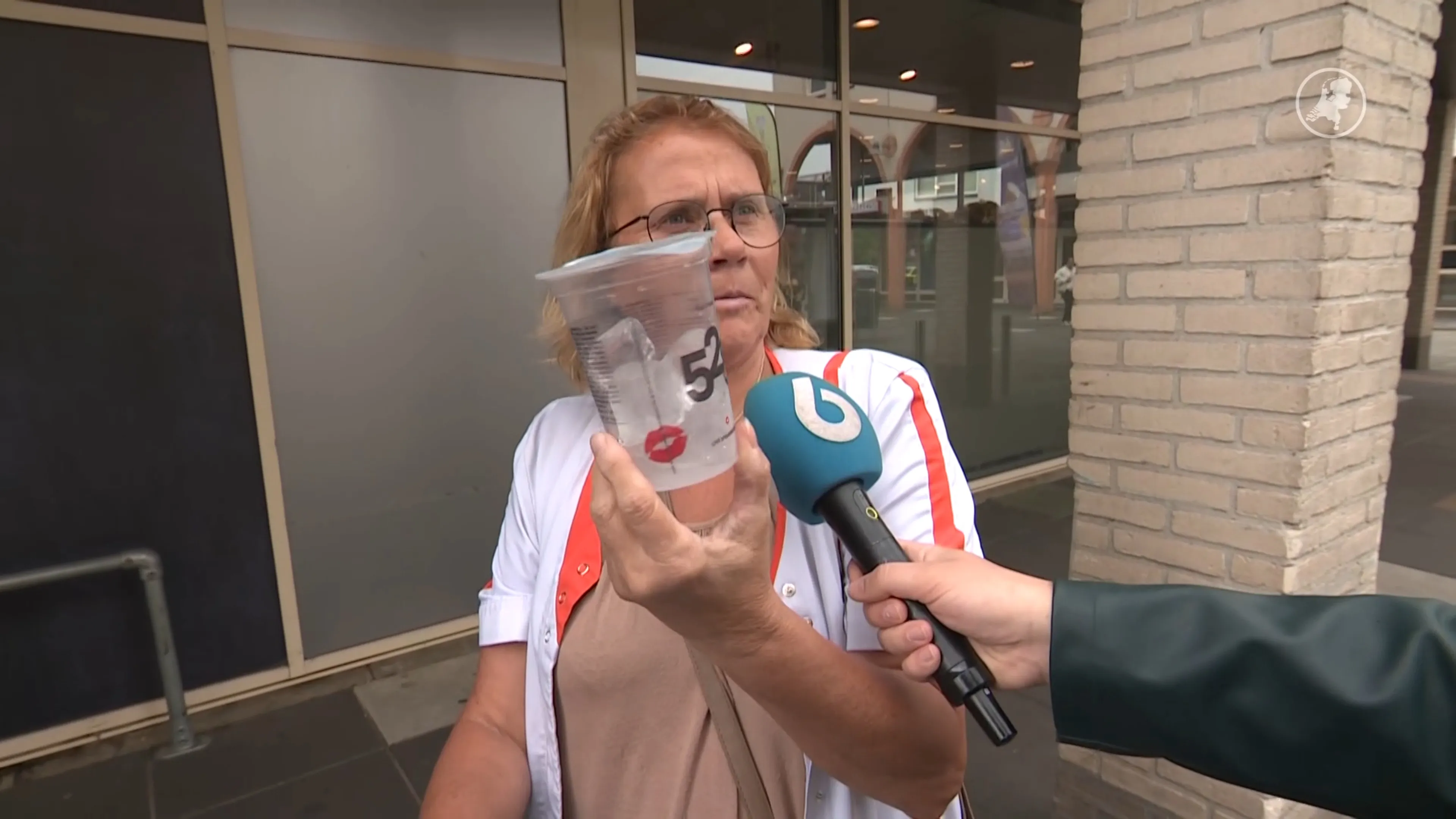 TikTok-trend met ijsbekers ligt onder vuur: 'Meer afval'