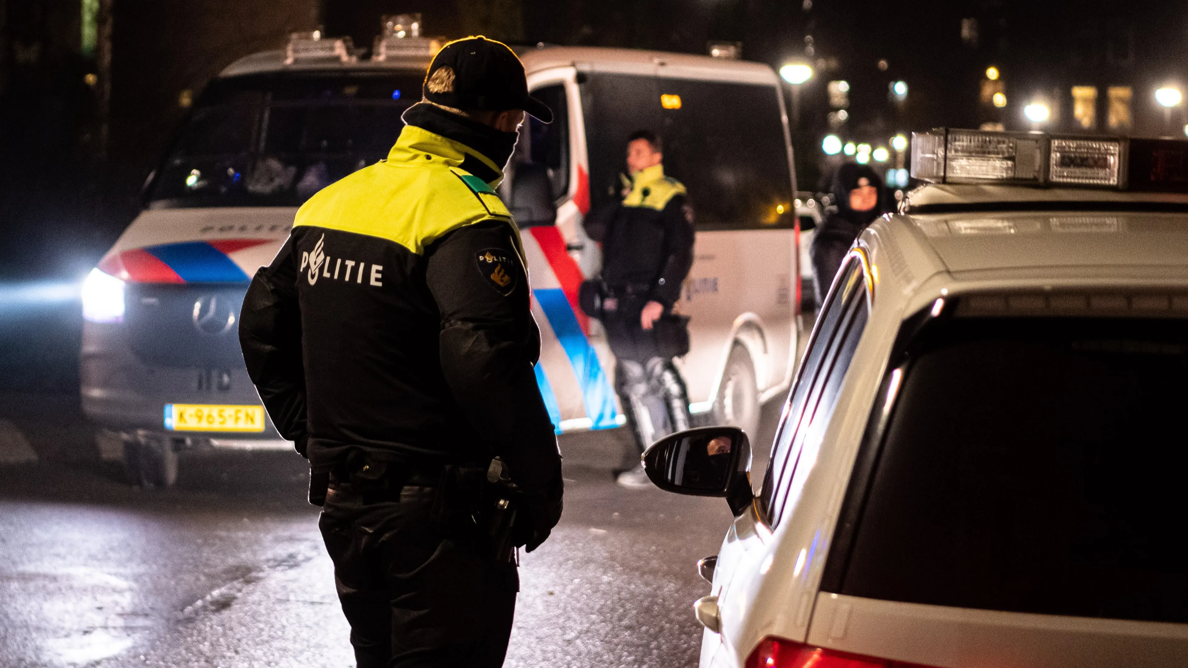 Thuiszorgmedewerker vindt hoogbejaard echtpaar overleden in huis, doodsoorzaak onduidelijk