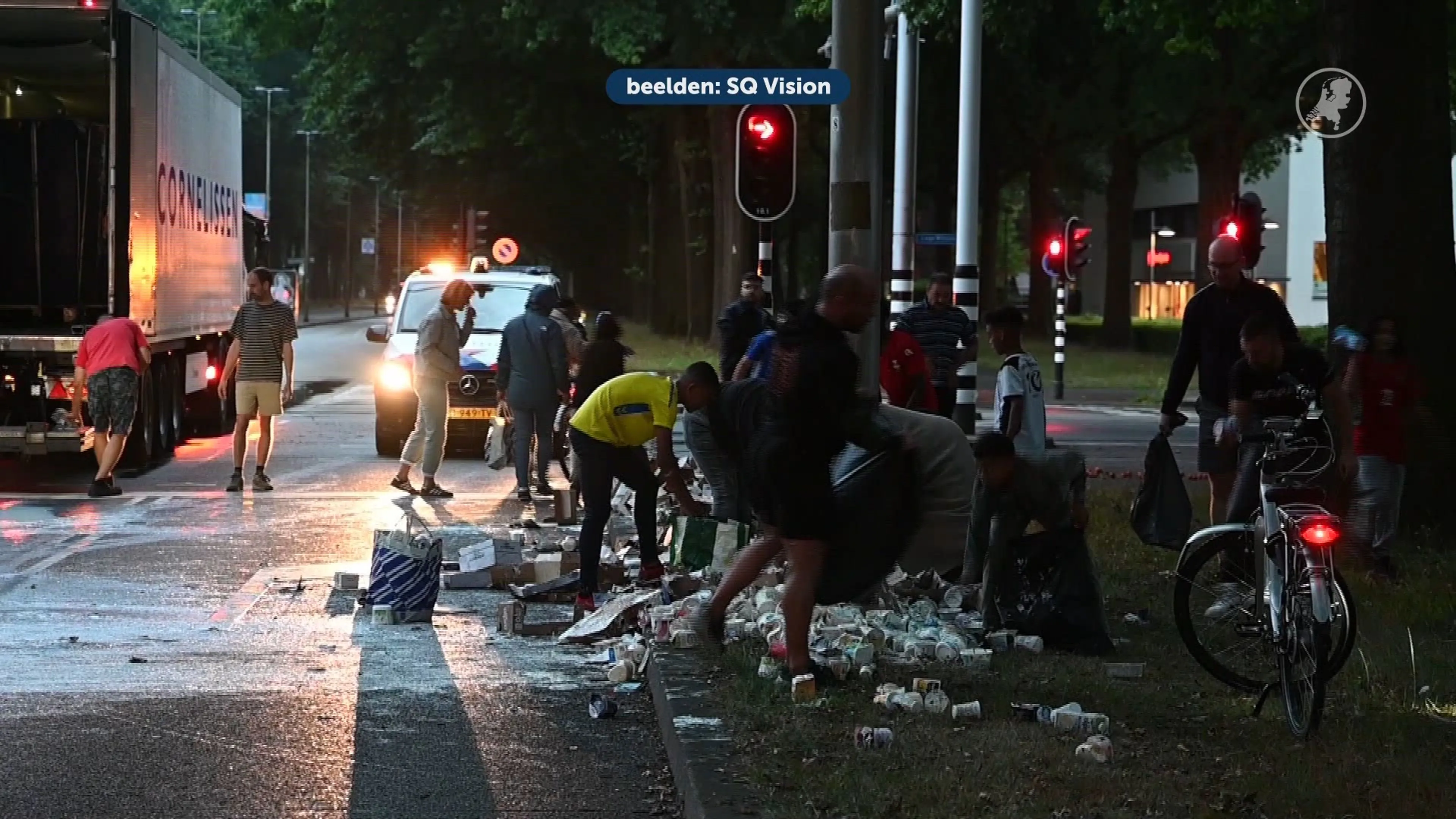 Straat vol vla, yoghurt en boter: buurtbewoners slaan hun slag