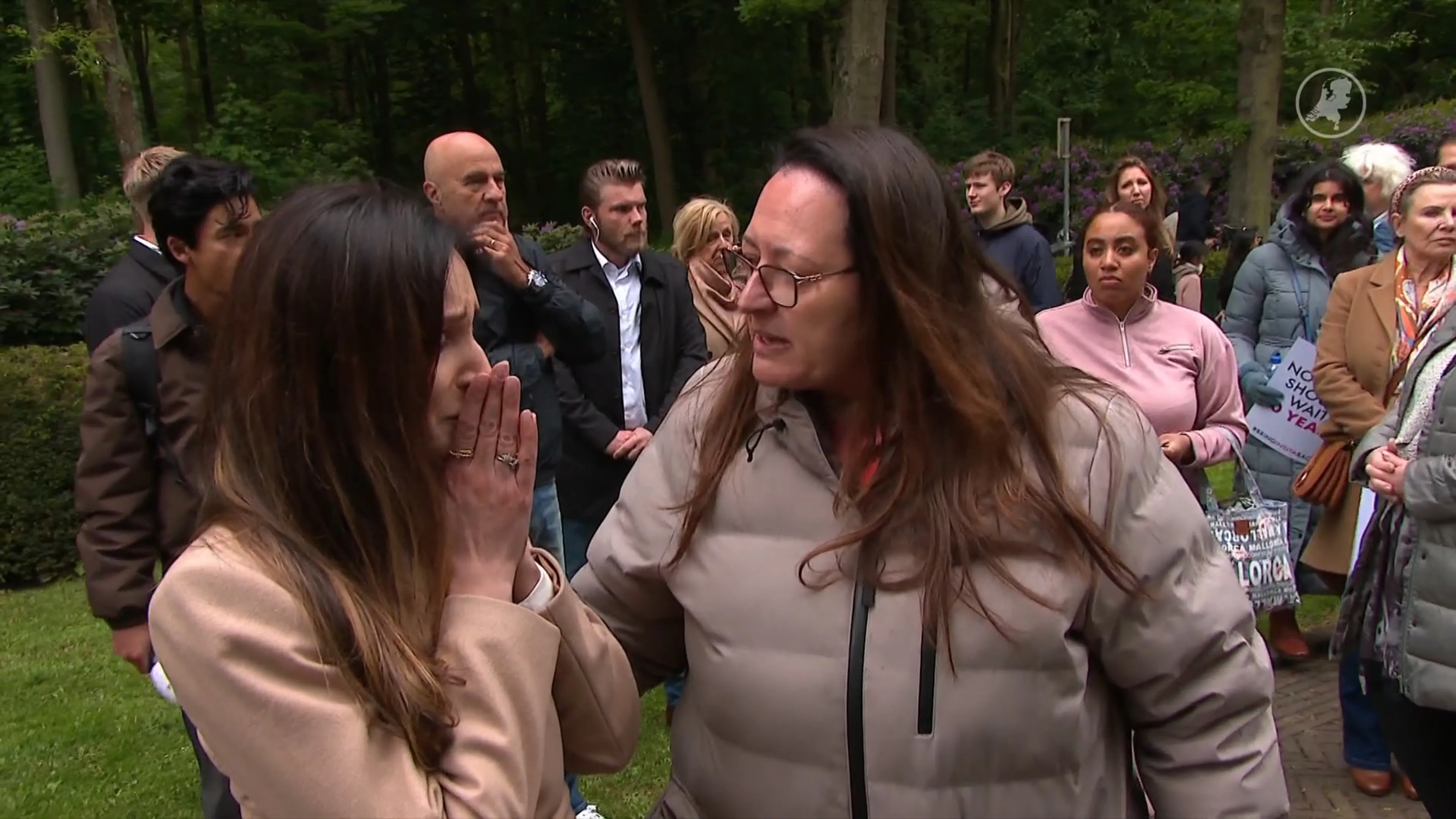 Moeder Insiya voert actie bij bezoek Indiase premier aan koningspaar