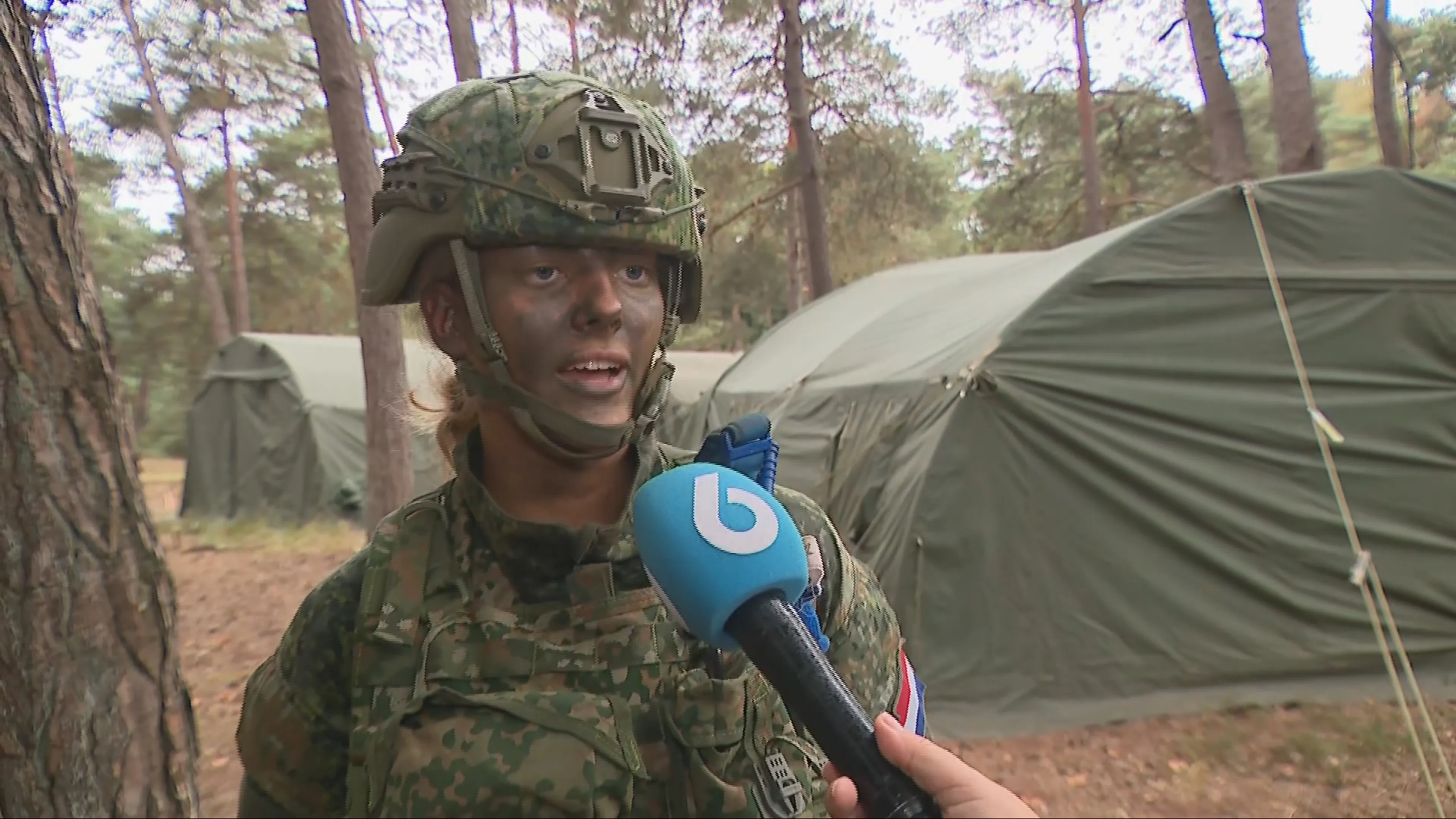 Nog geen kwart van Defensie is vrouw: D66 wil het roer omgooien