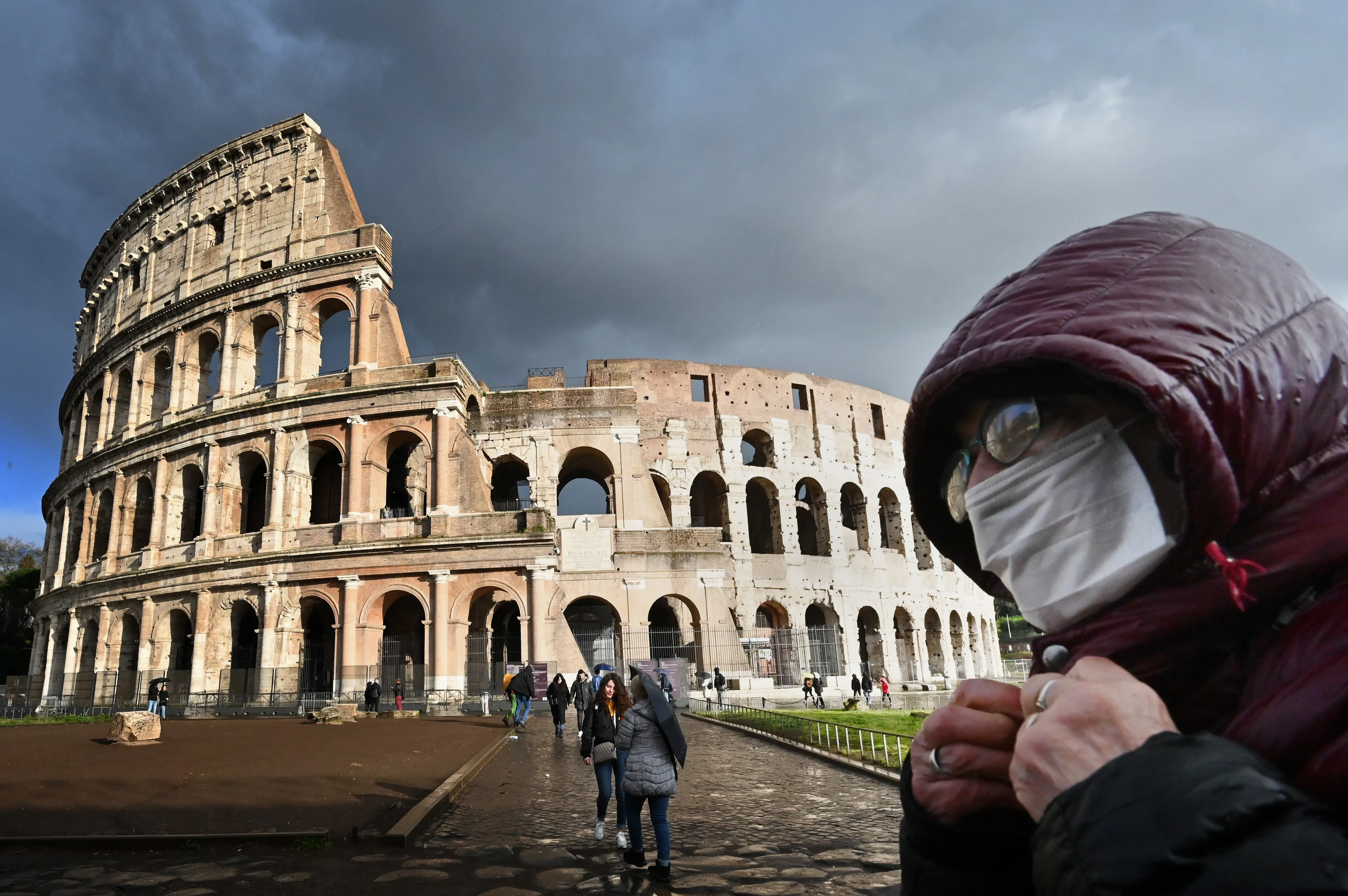 Examenreis onbedoeld verlengd: leerlingen vast in Rome na positieve coronatest