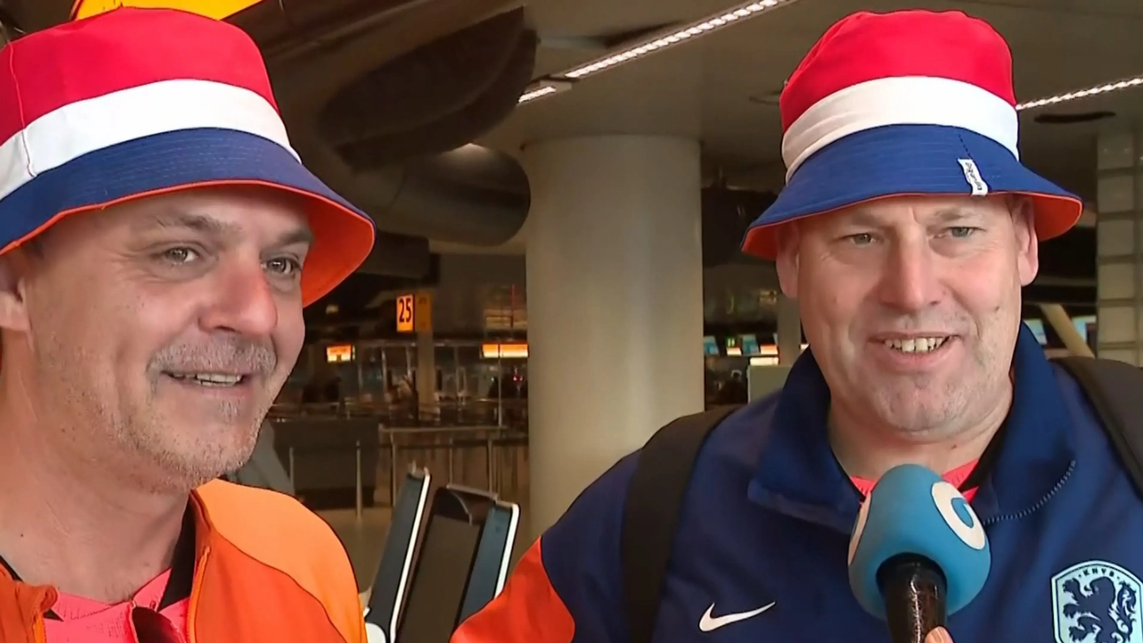 Schiphol kleurt oranje: supporters vertrekken vol vertrouwen naar WK
