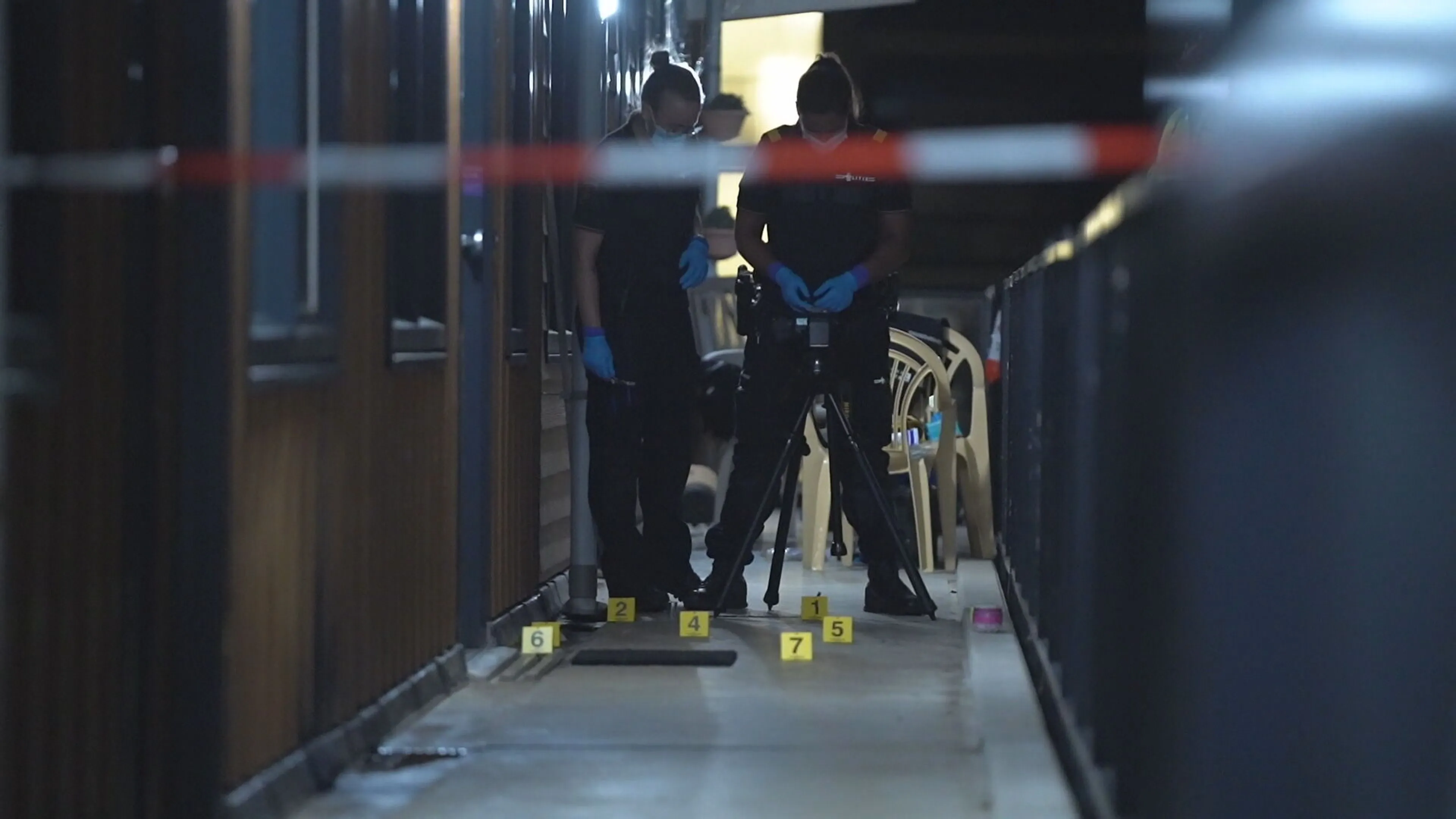 Woning beschoten en mogelijk explosie in Barendrecht