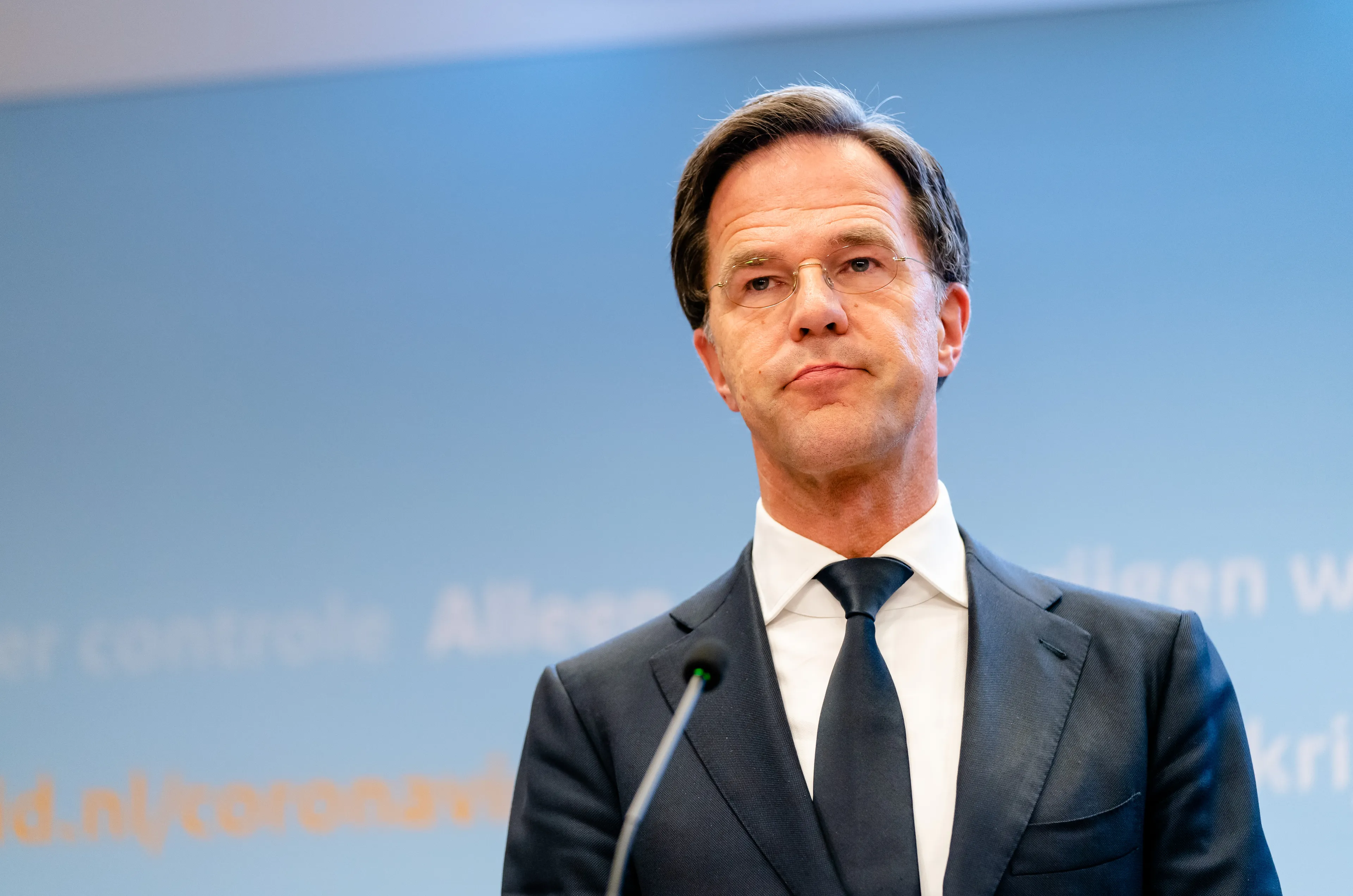 Rutte tempert verwachtingen: 'Coronamaatregelen niet of slechts beperkt versoepelen'