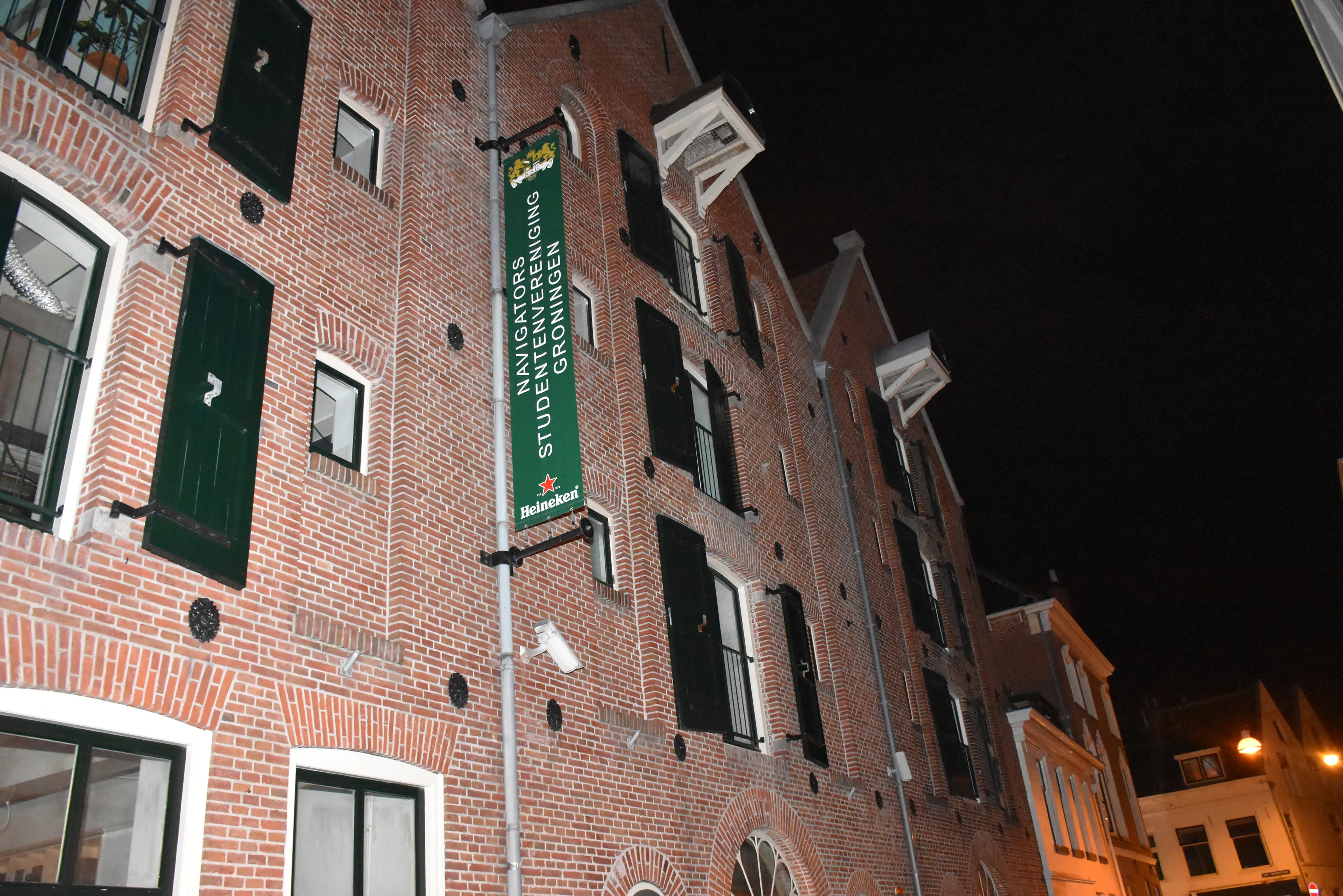 Corona treft studentenvereniging Groningen: dertien leden besmet