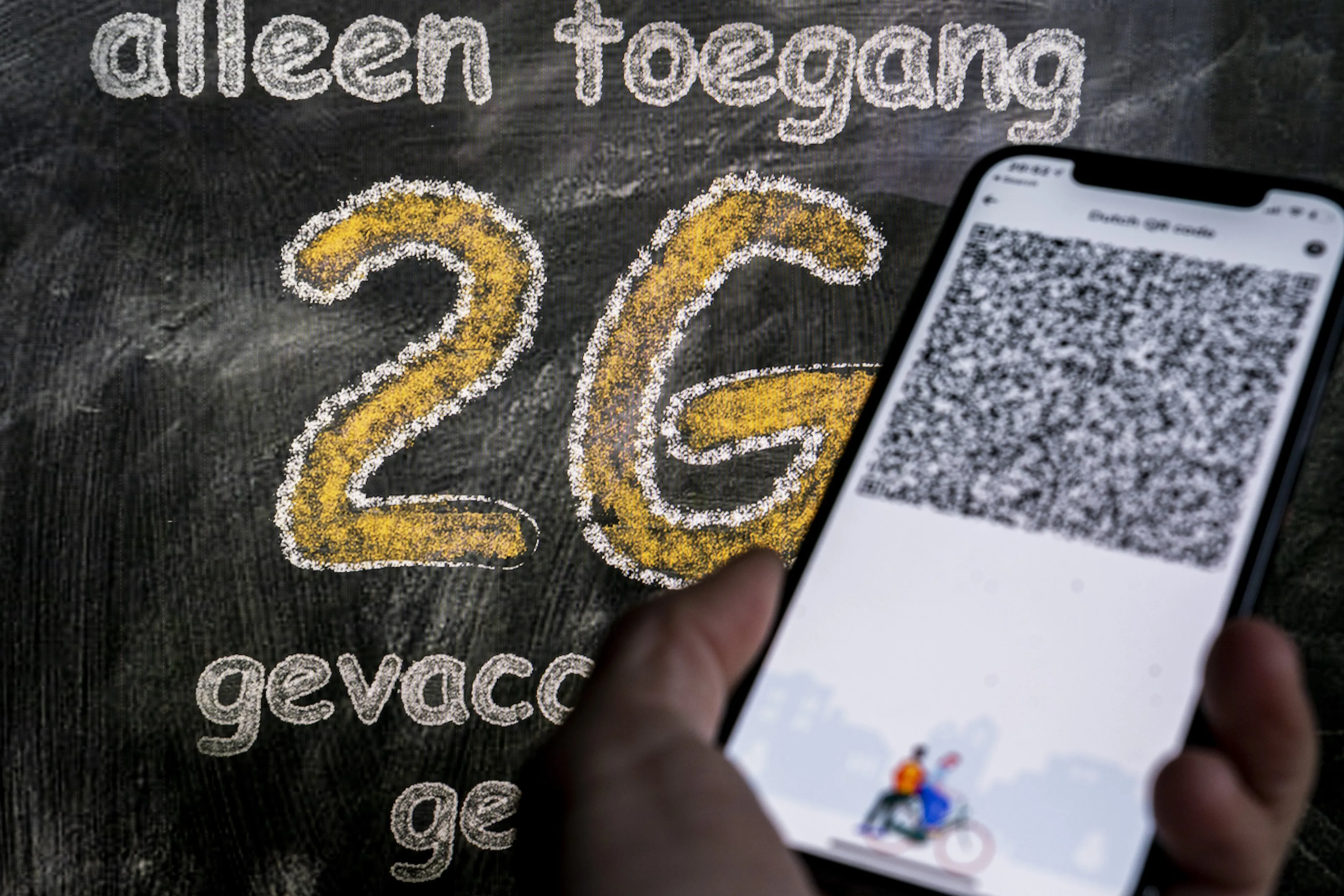 Kabinet wil 2G-wet uitstellen voor meer onderzoek