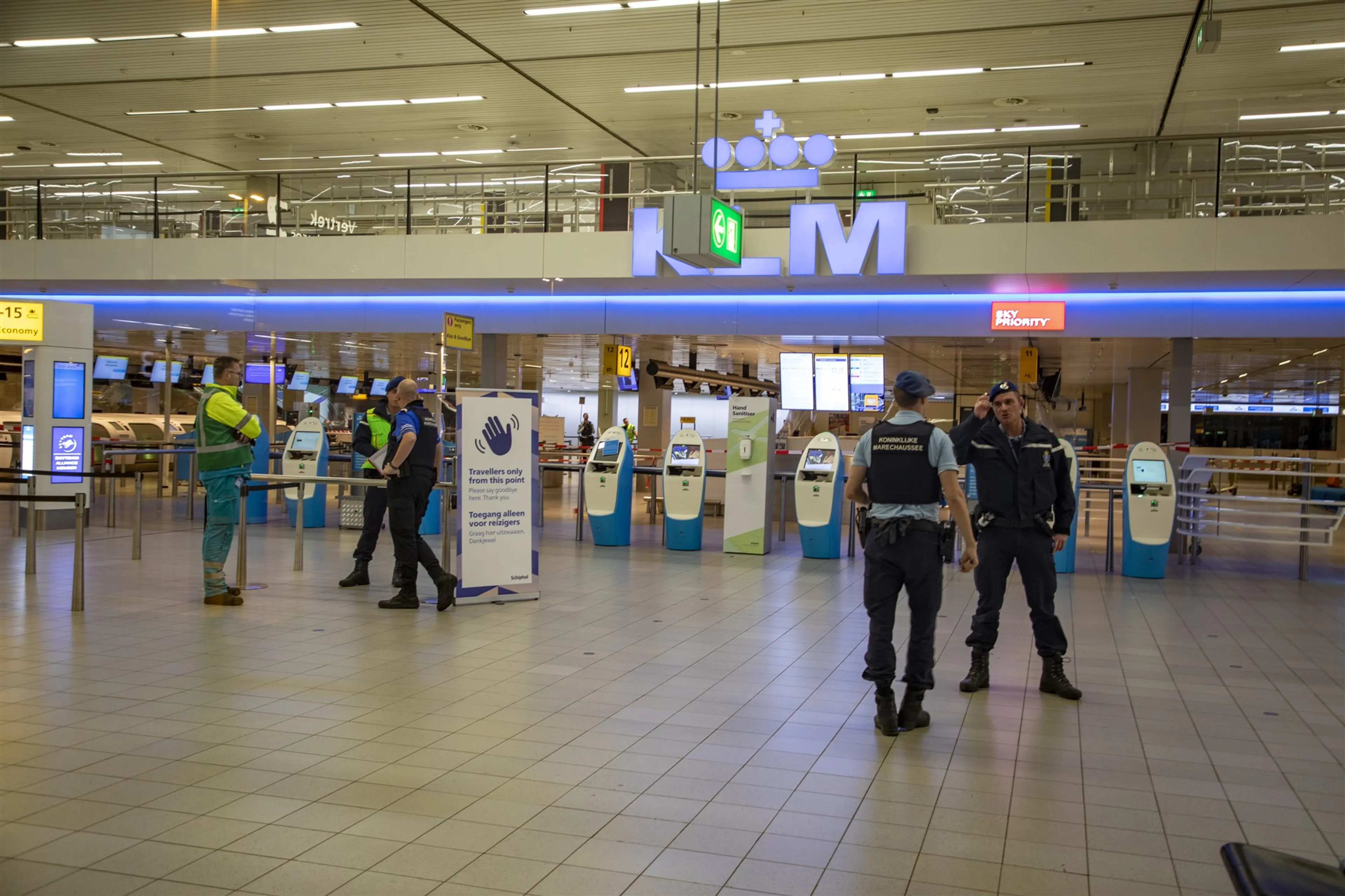Messentrekker Schiphol is 27-jarige man uit Tanzania 'die al eerder voor overlast zorgde'