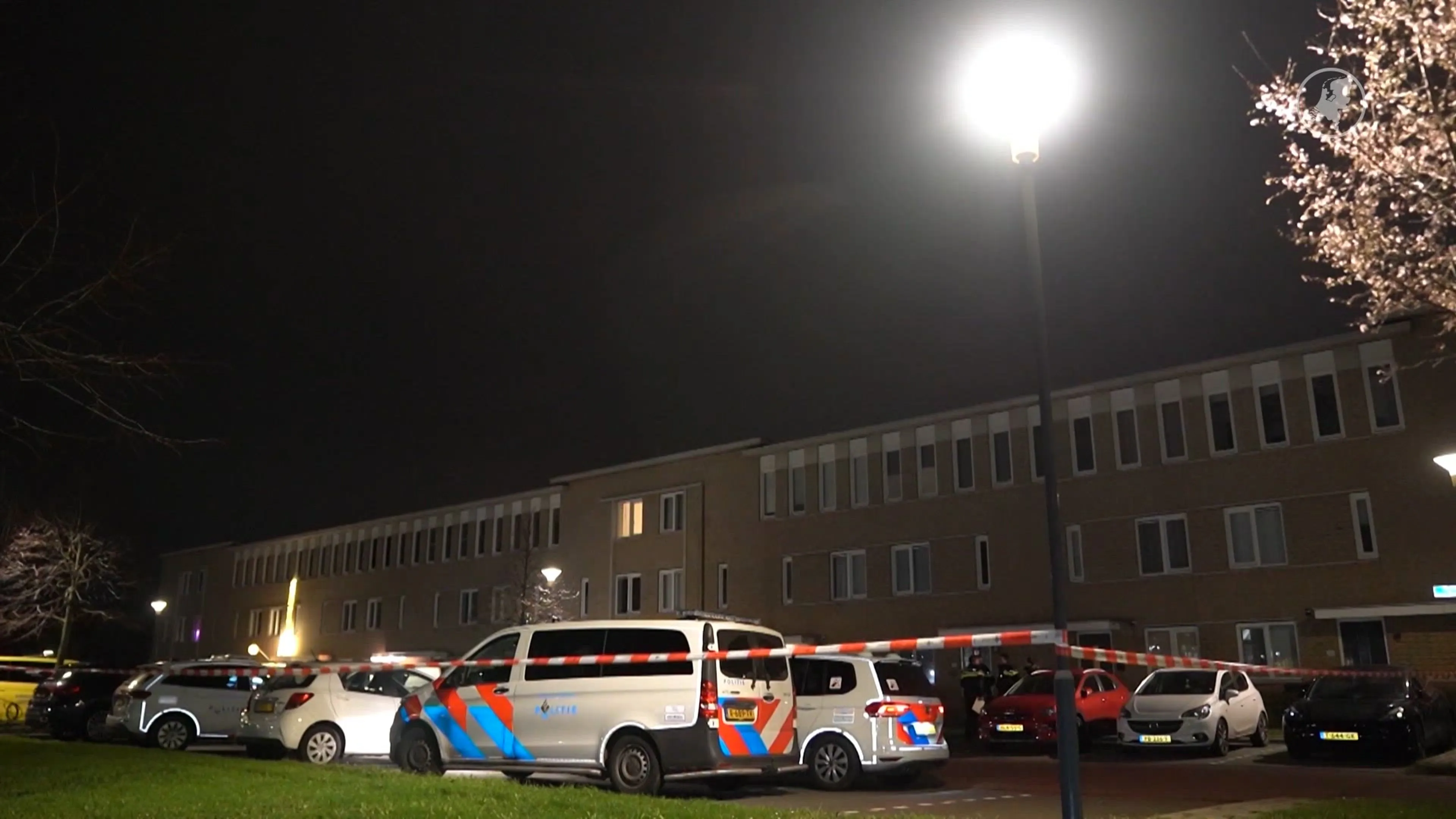 Arrestatie na vondst overleden persoon in woning Zaltbommel