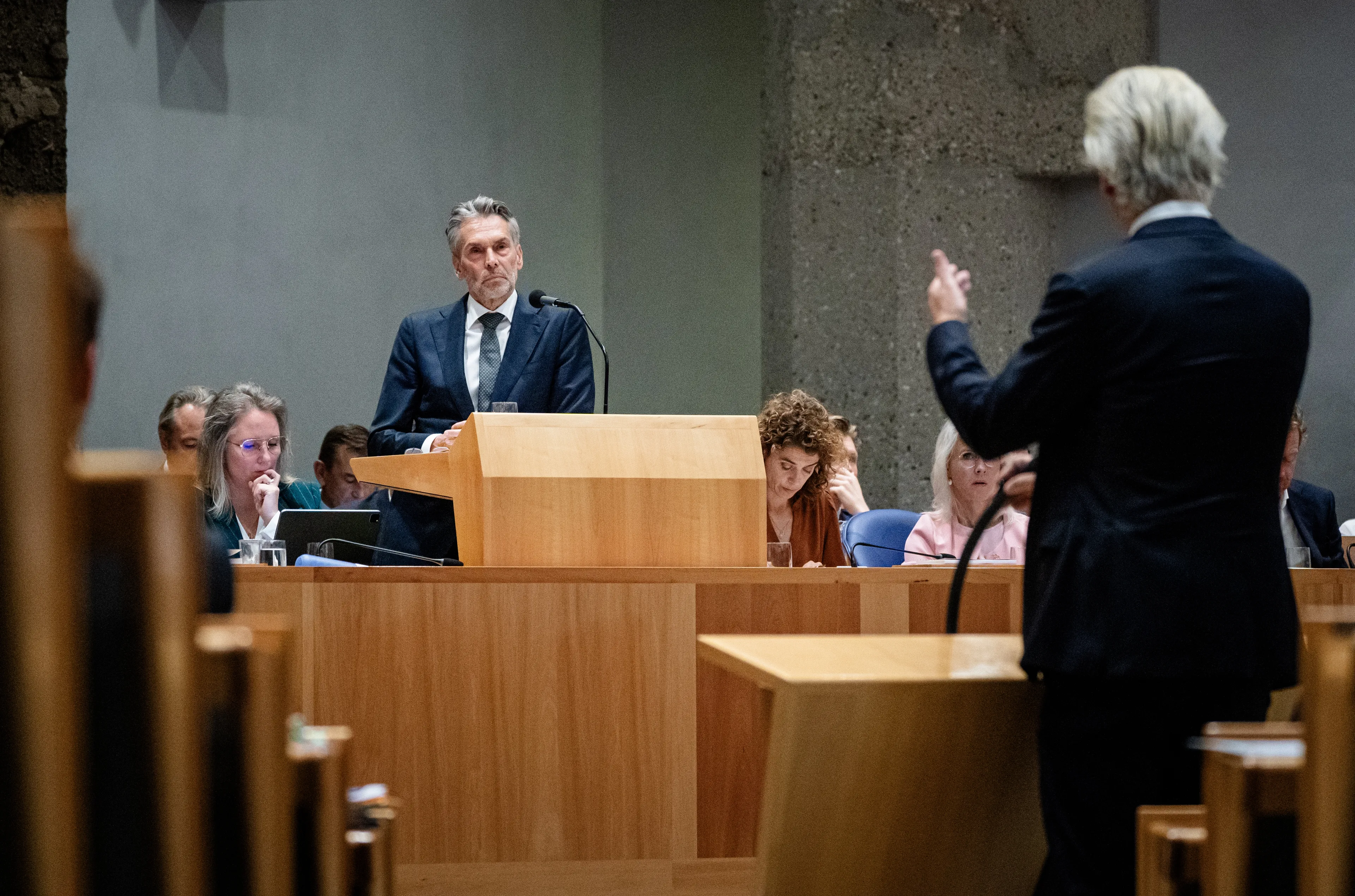Na het weekend weer topoverleg asielnoodwet tussen Wilders, Schoof en NSC