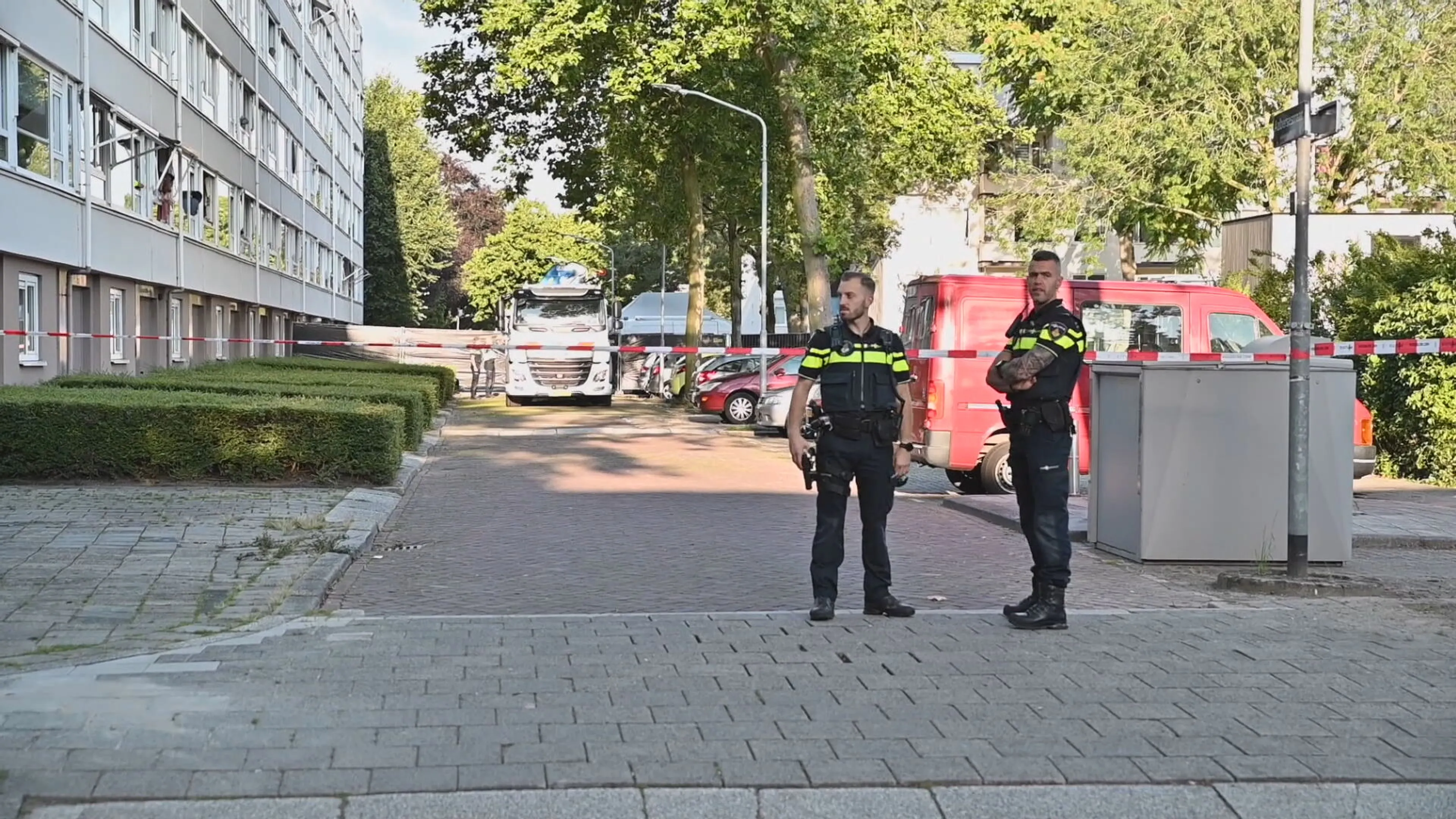 Mogelijk stoffelijk overschot gevonden in kofferbak van auto in Dordrecht