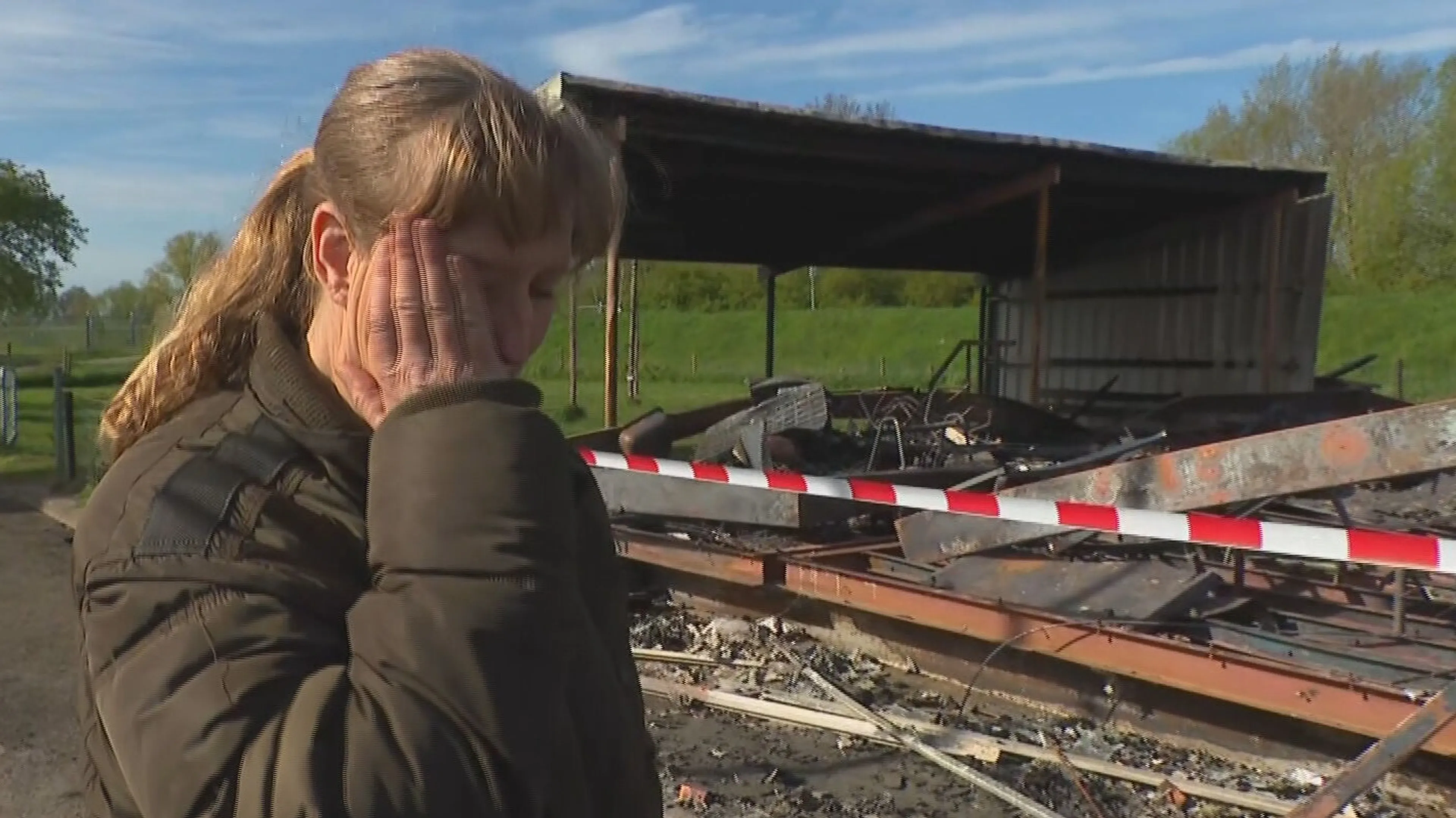 Emoties lopen op na verwoestende brand bij hondenvereniging Zutphen