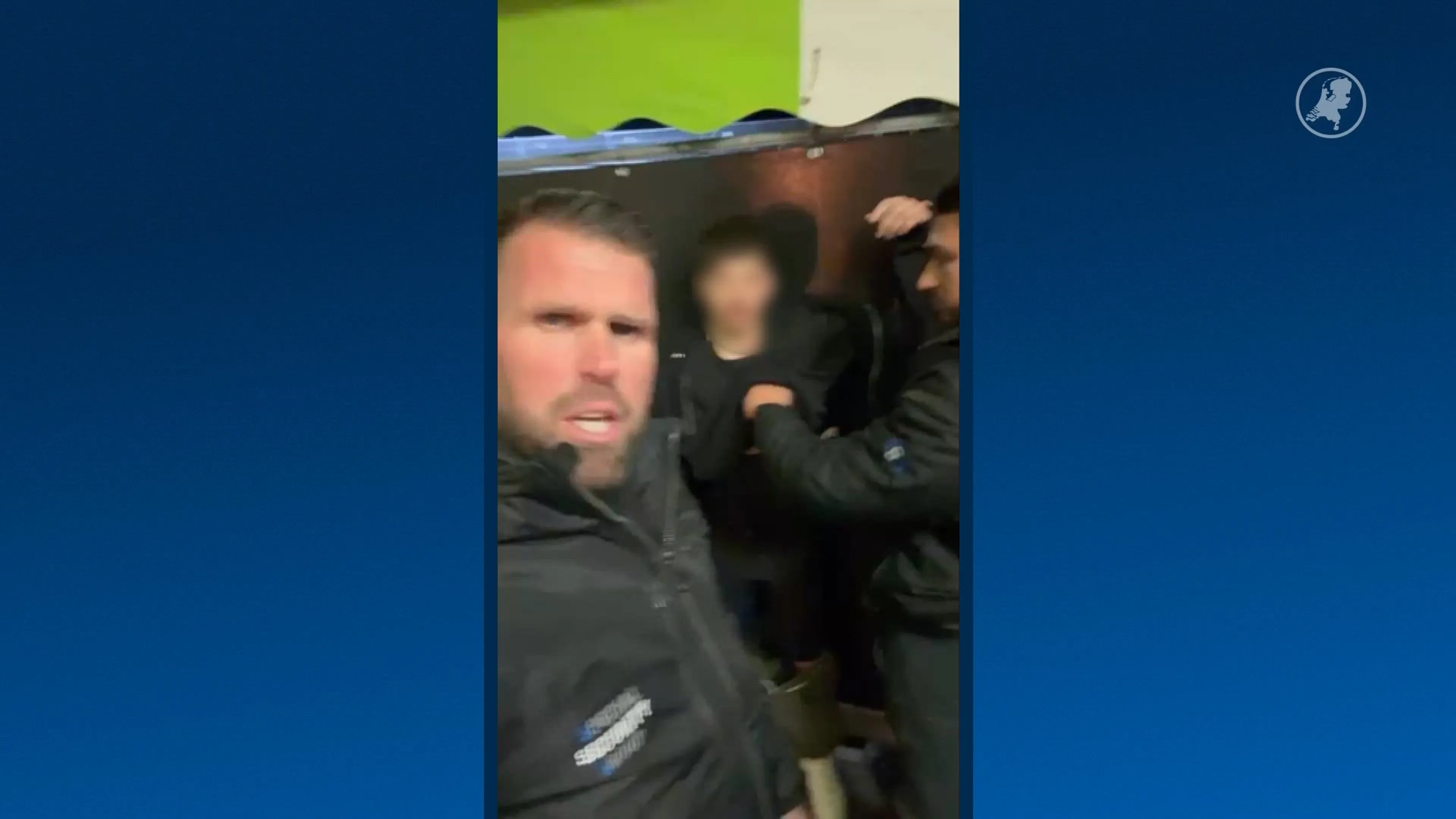 Beveiliger Rendel in actie na diefstal tientallen mobieltjes op festival Utrecht