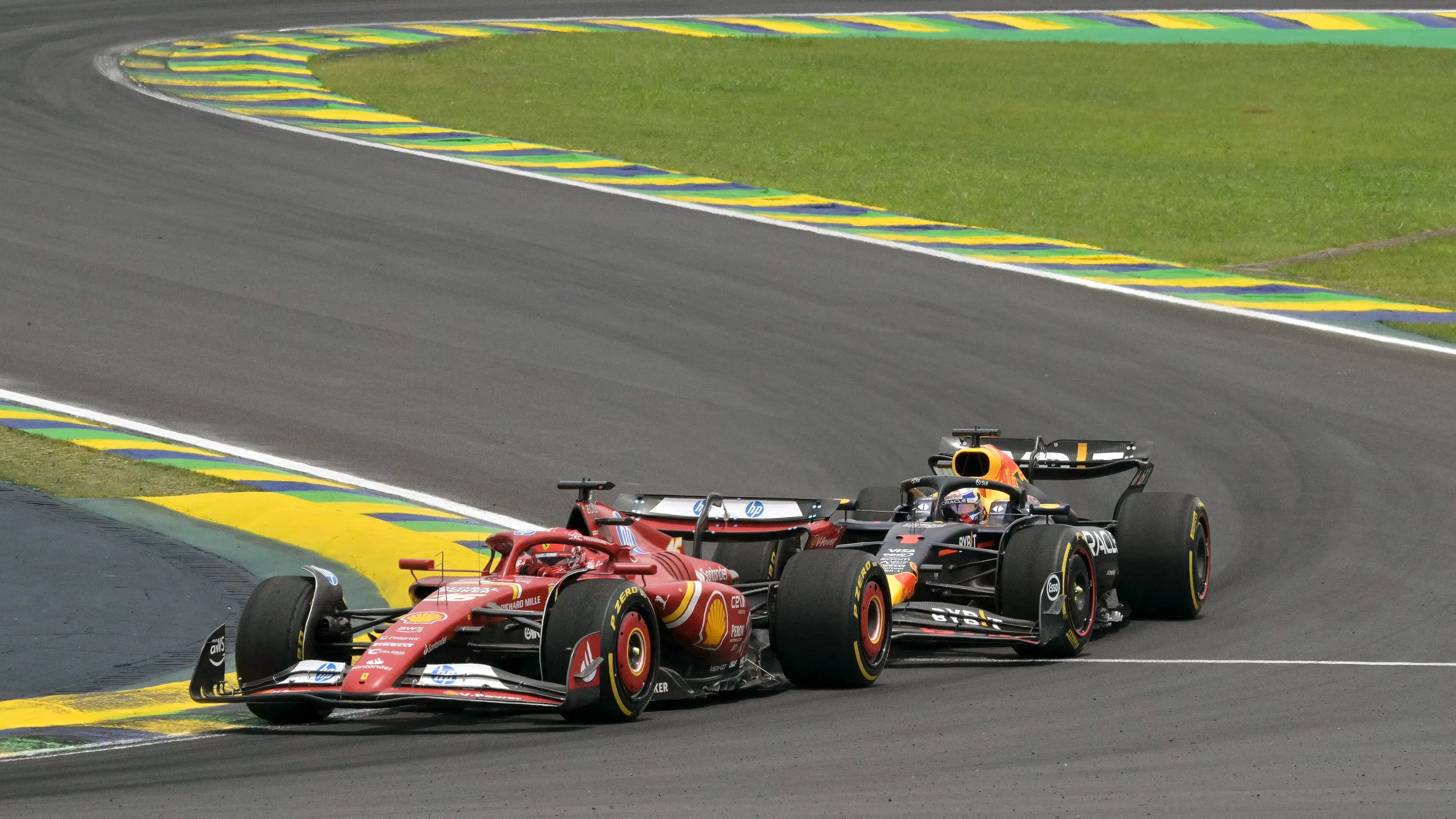 Verstappen ziet Norris inlopen door sprintzege Brazilië