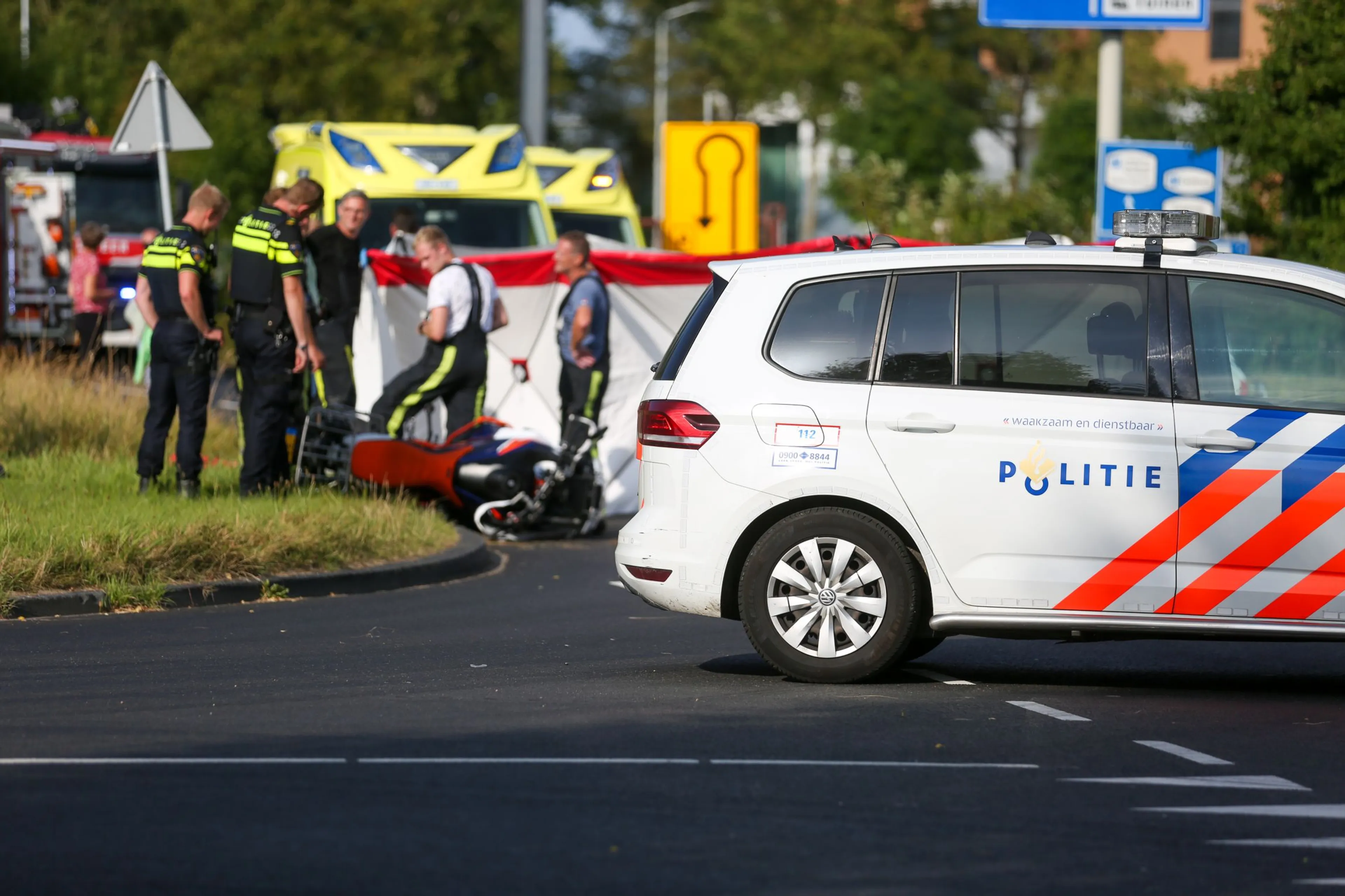 Motorrijder (56) overleden na frontale botsing met auto in Franeker