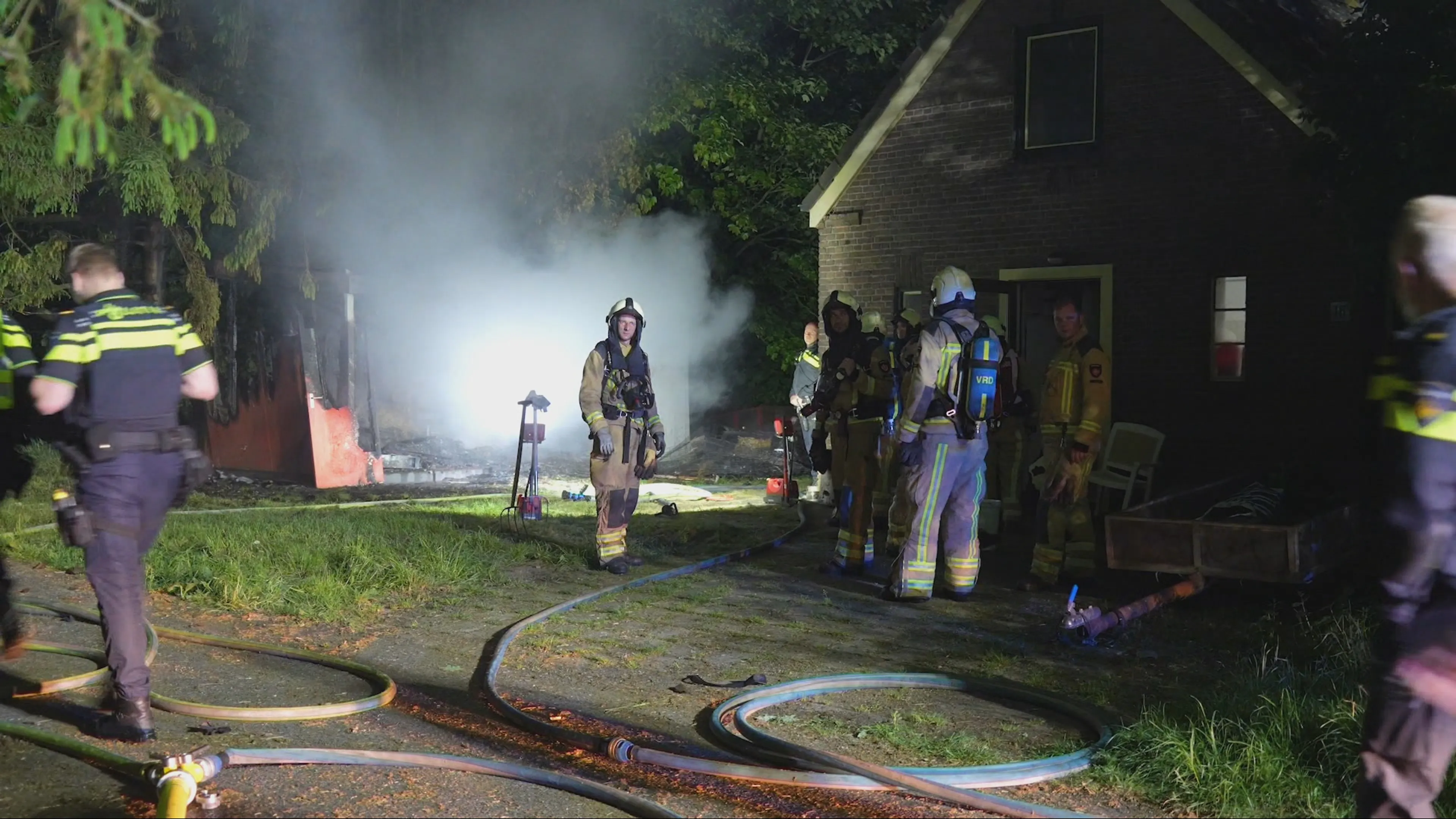 Schuur met kippen afgebrand in Laaghalerveen, twintig dieren dood