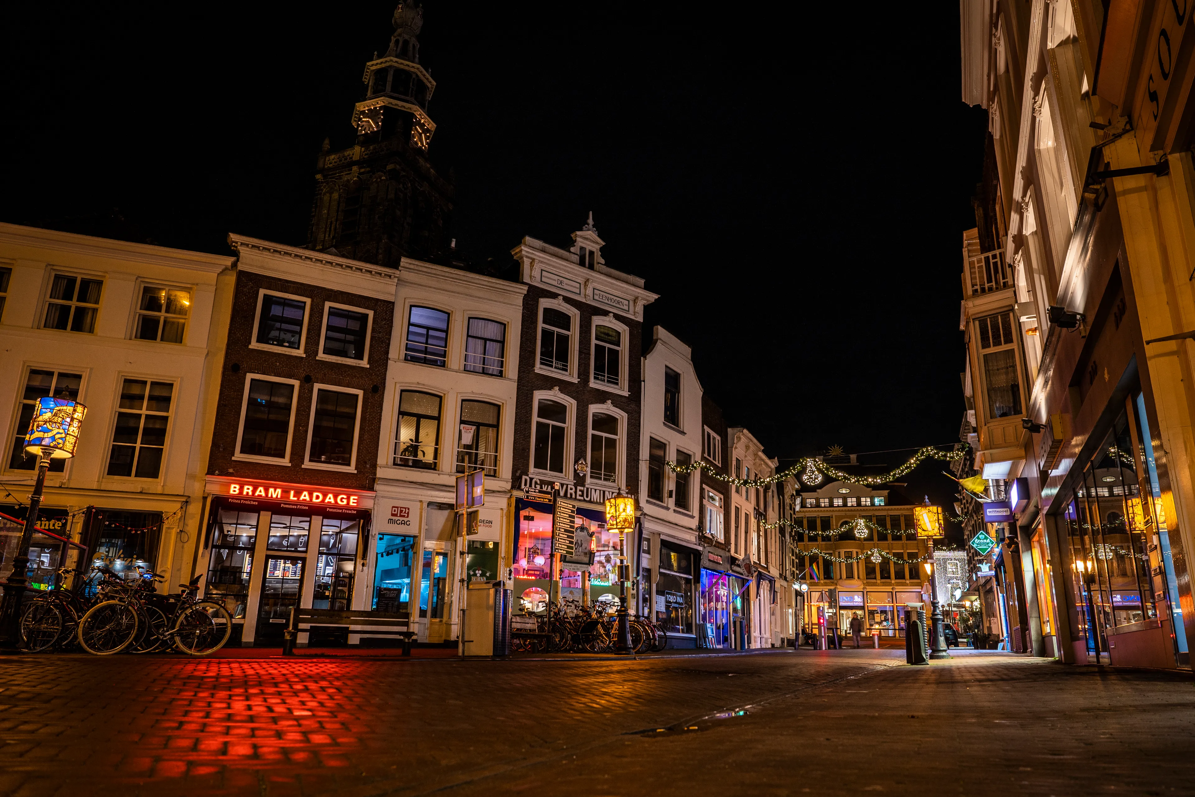Kabinet wil avondklok zo snel mogelijk invoeren