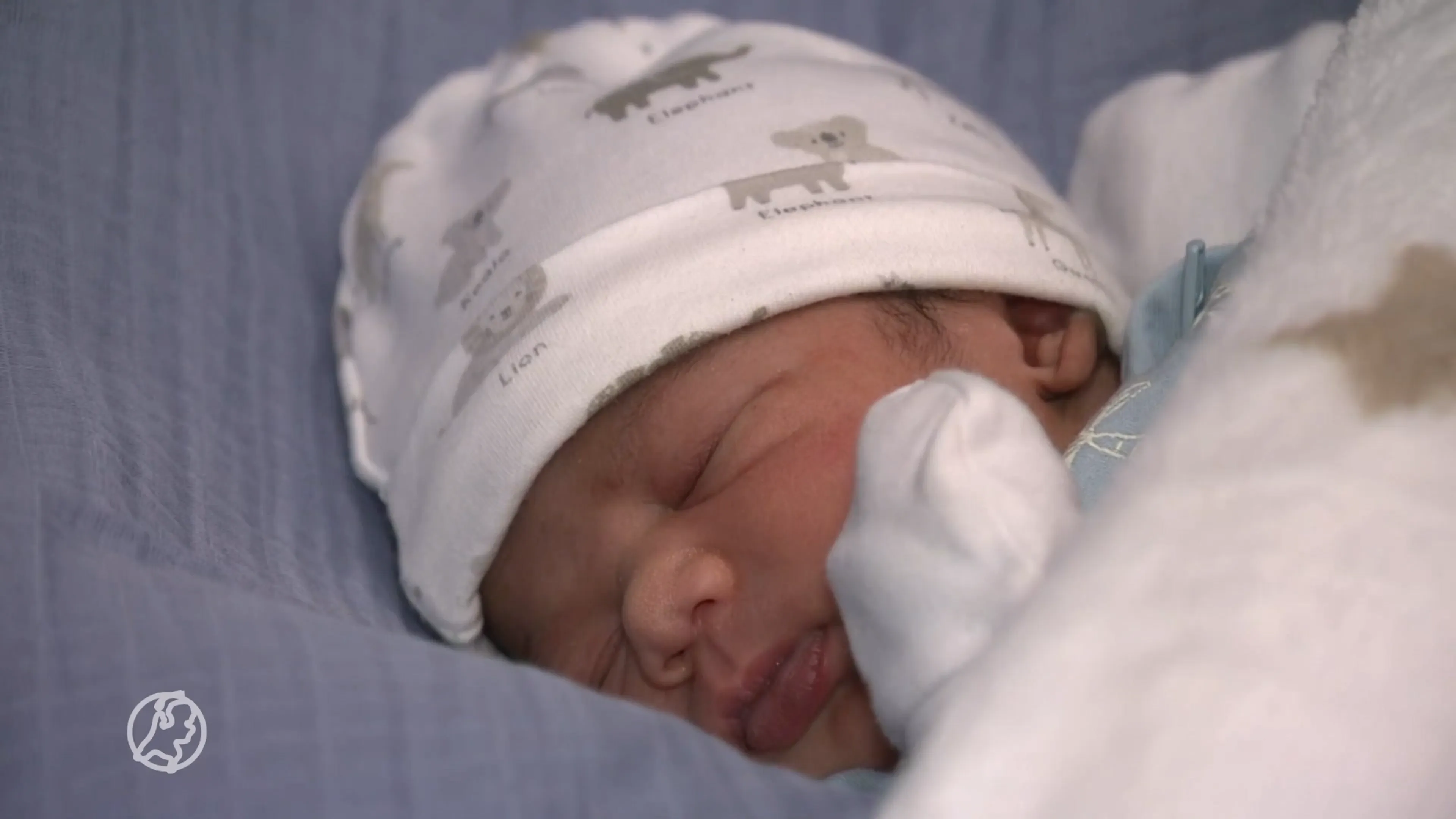 Jarig zijn op schrikkeldag: voor tweeling Jon en Jade is het normaal, en voor baby Yash nu ook