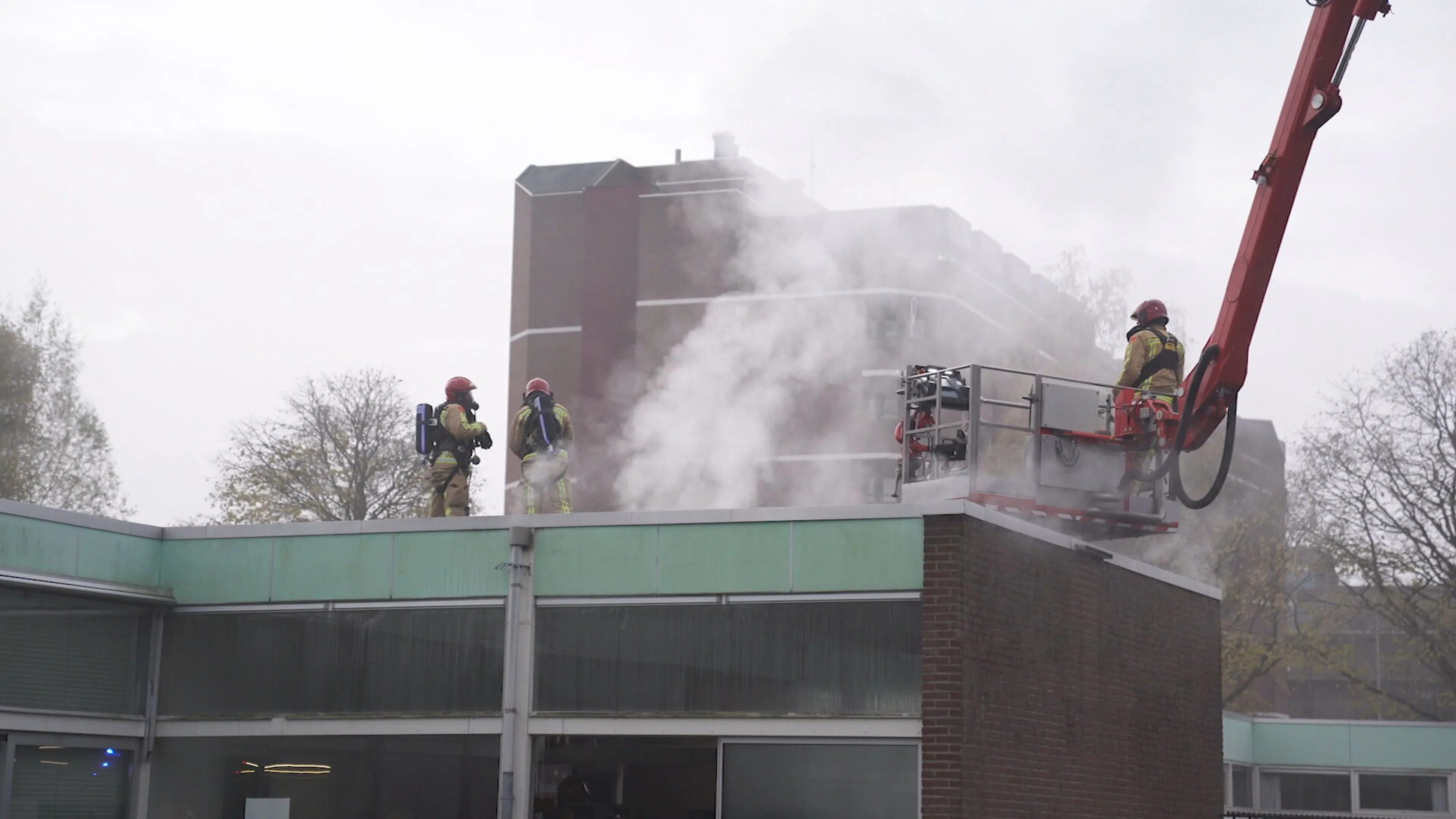 Lokaal brandt uit op basisschool in Eindhoven
