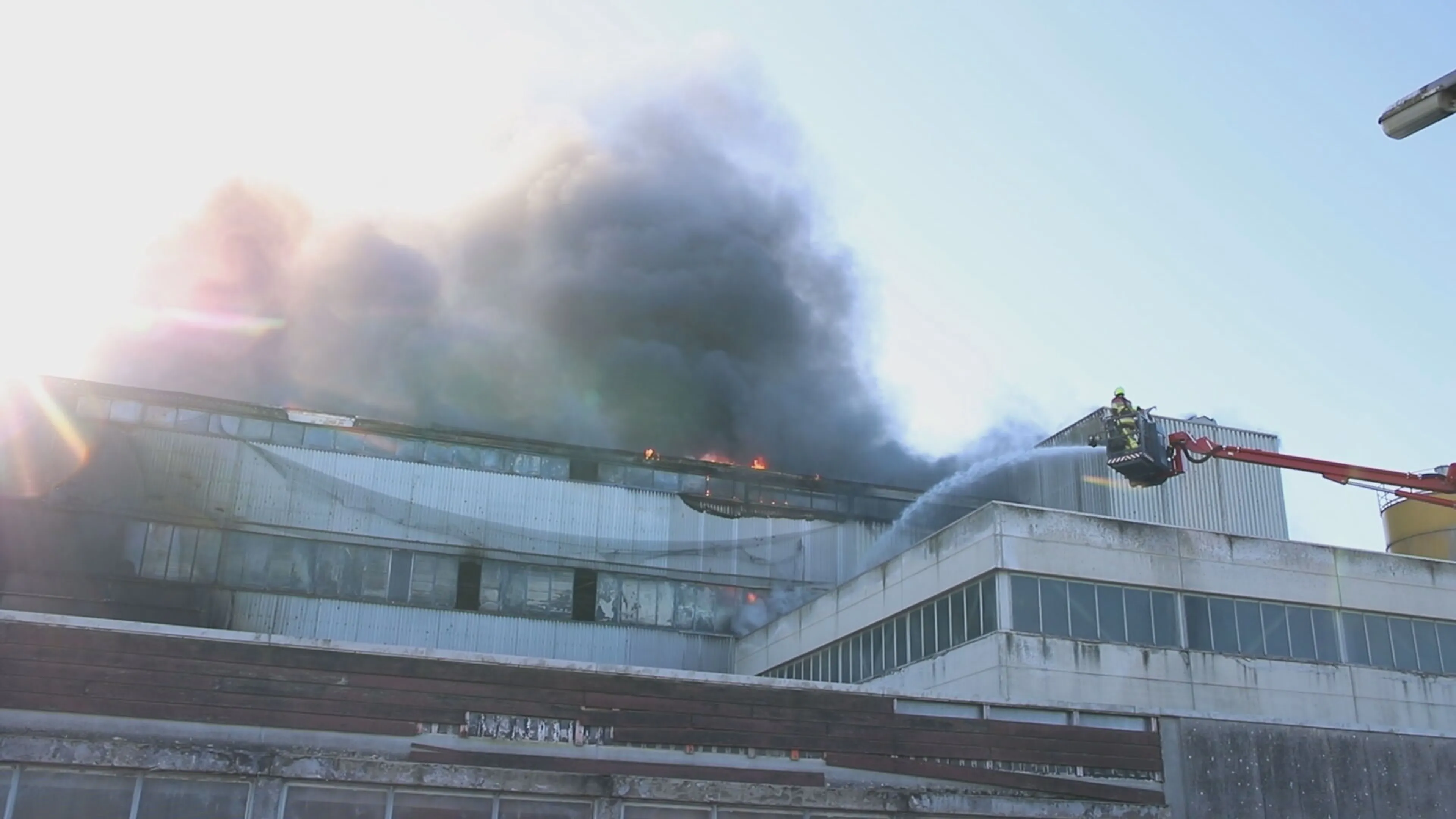 Brand in steenfabriek Vuren onder controle